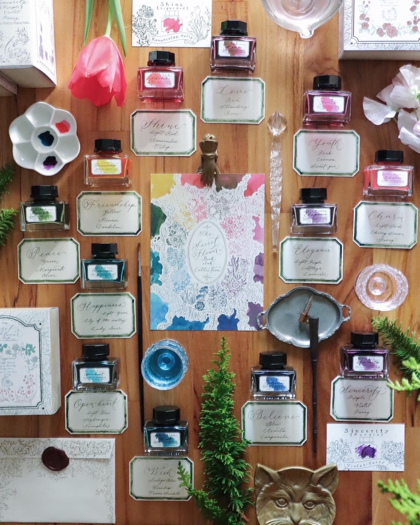 お知らせ】株式会社フェリシモ ミニツク『秘密の花図鑑 インク