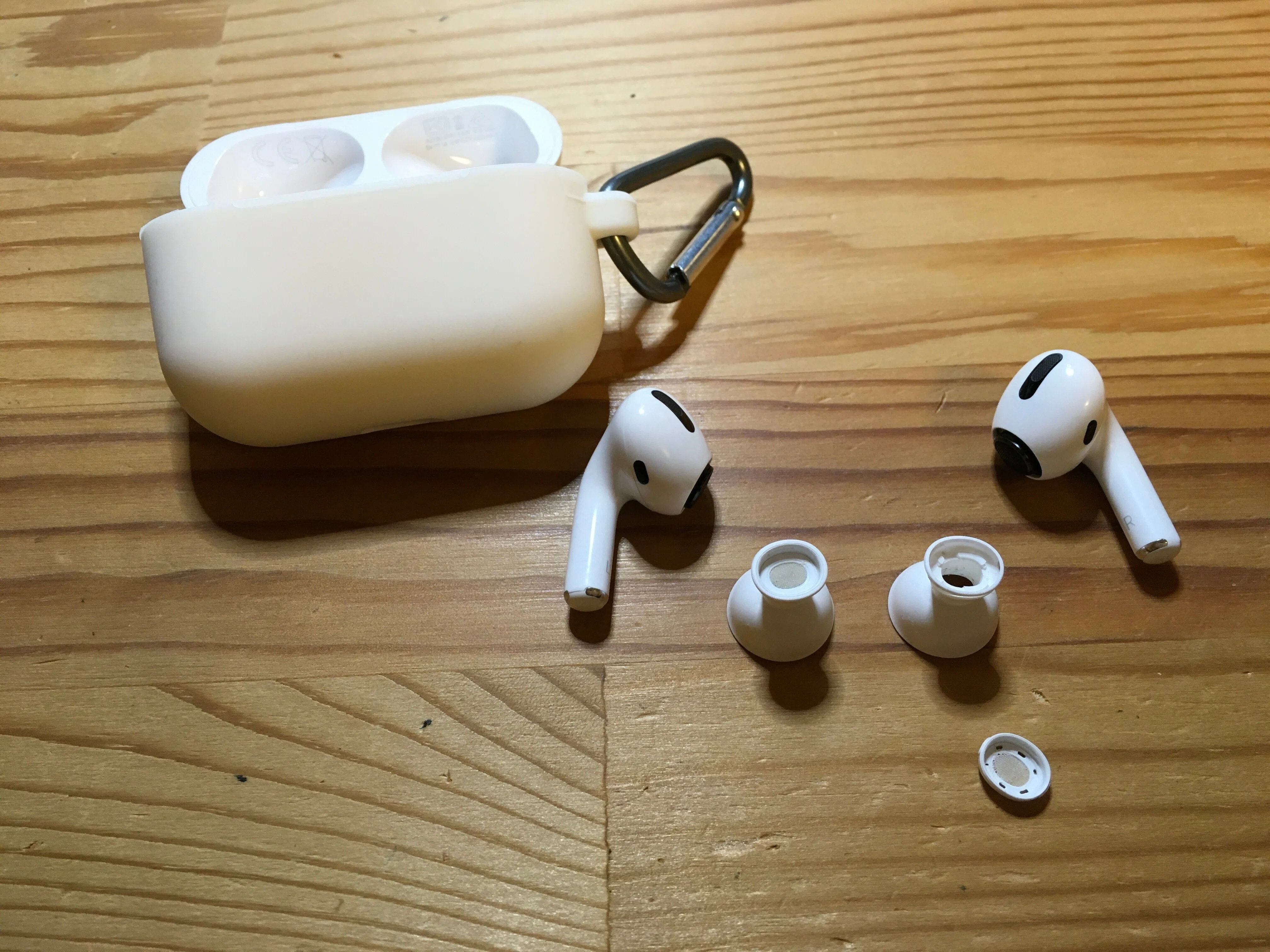 AirPods Pro 用イヤーチップを追加購入｜荒川 仁志 | Hitoshi Arakawa
