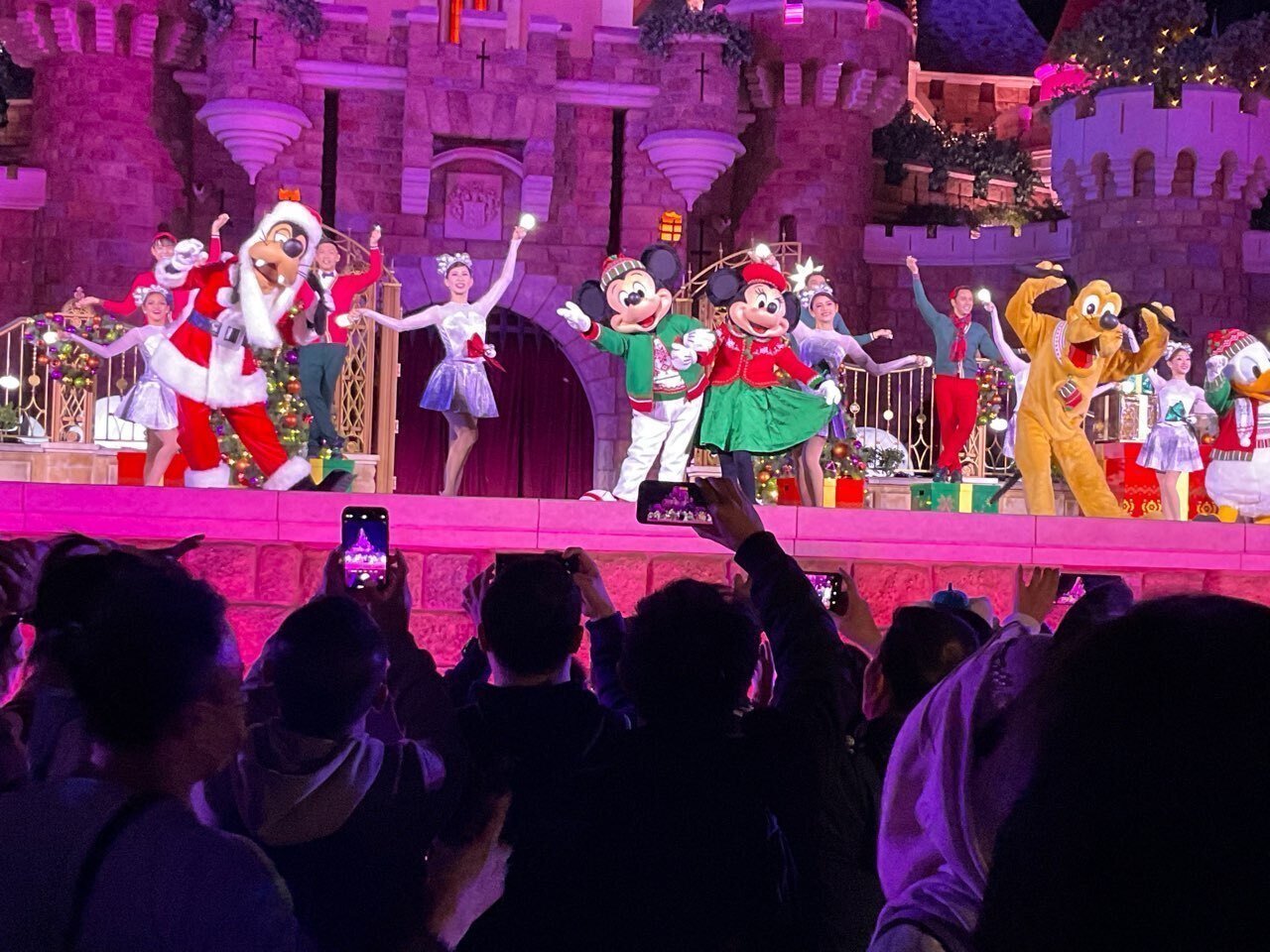 香港レポ】サンタグーフィーはどんなプレゼントを持ってくるのか…？新