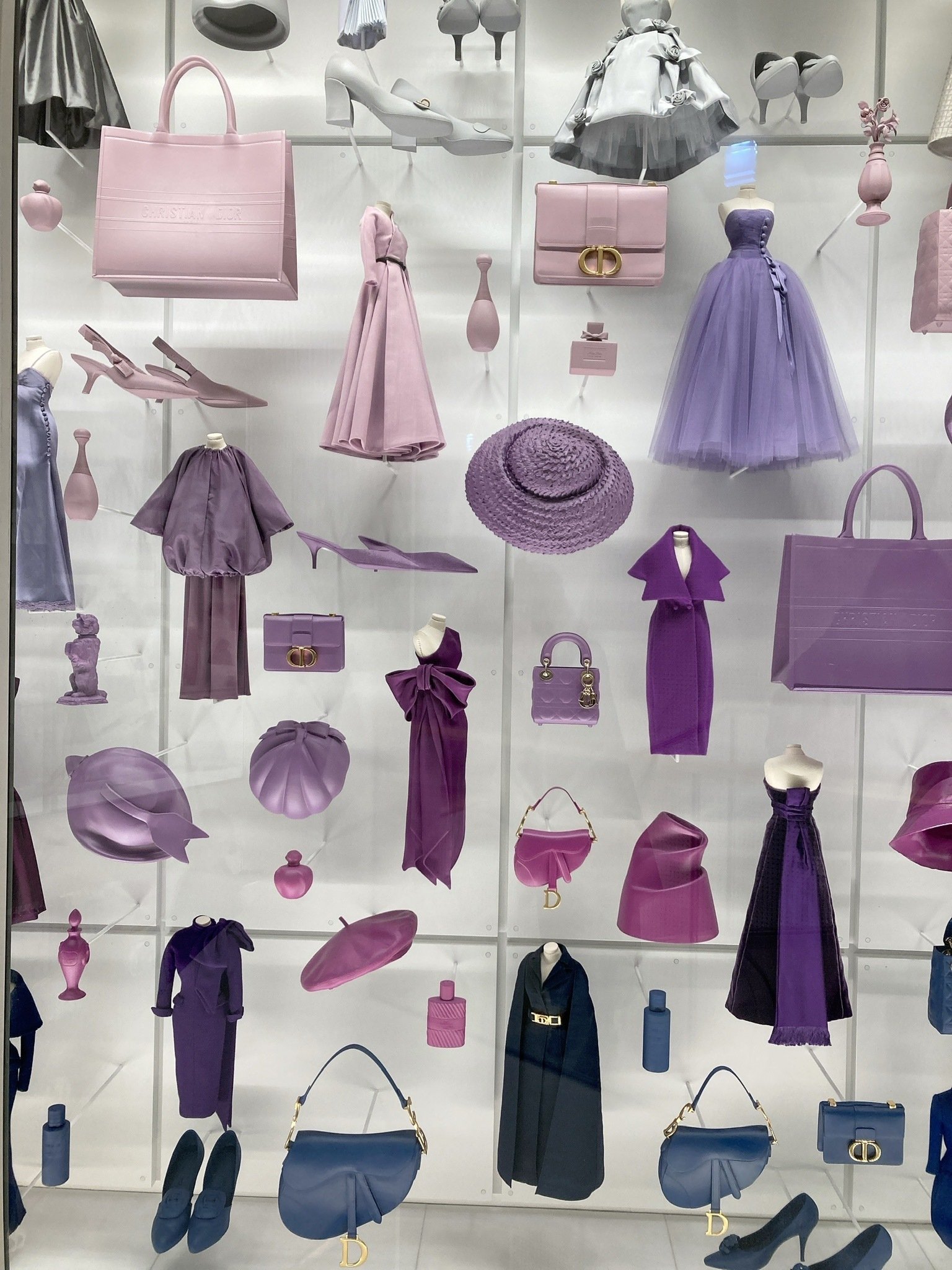 ディオール Dior カラフル　ドレス ディオール Dior カラフル ドレス（前編】ラ・ギャラリー