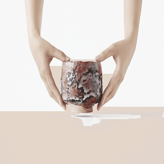 見るだけでは伝わらない樂茶碗の魅力をいかに伝えるのか (「吉左衛門X