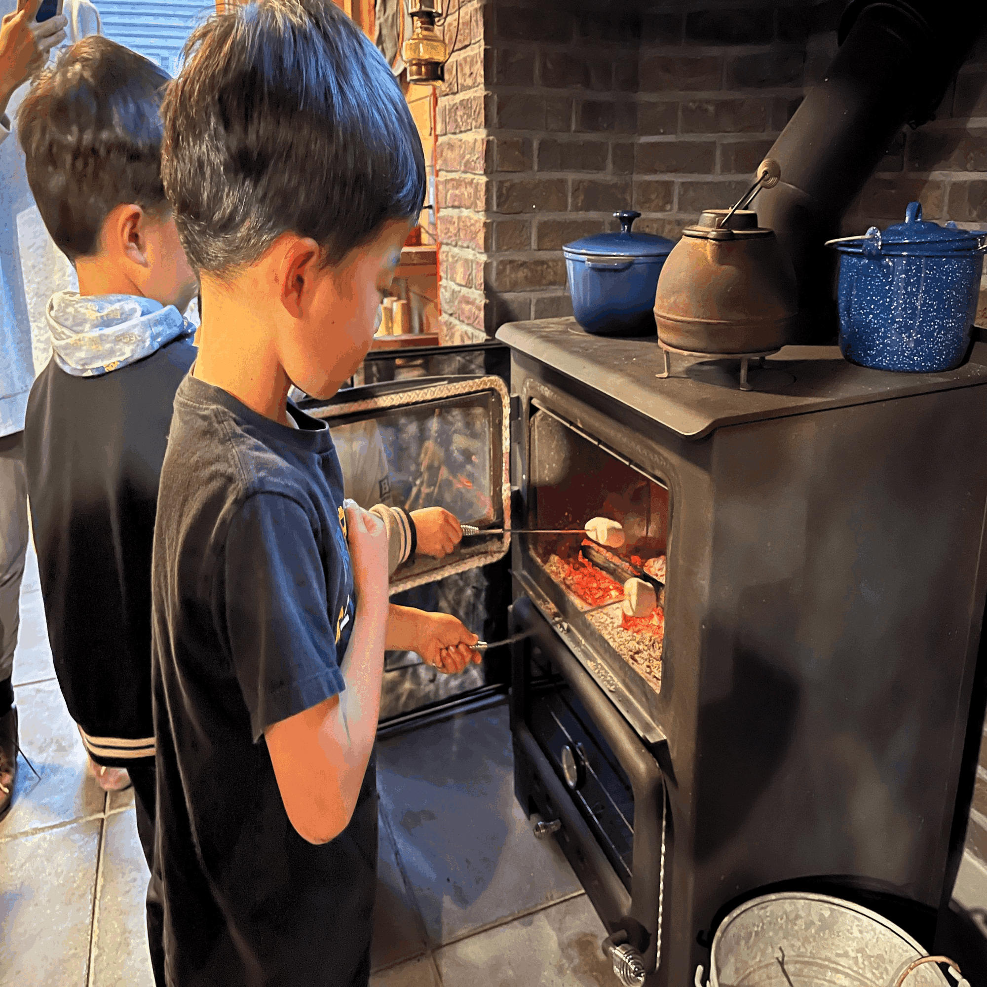 3、暖かい大きなストーブ料理にも重宝