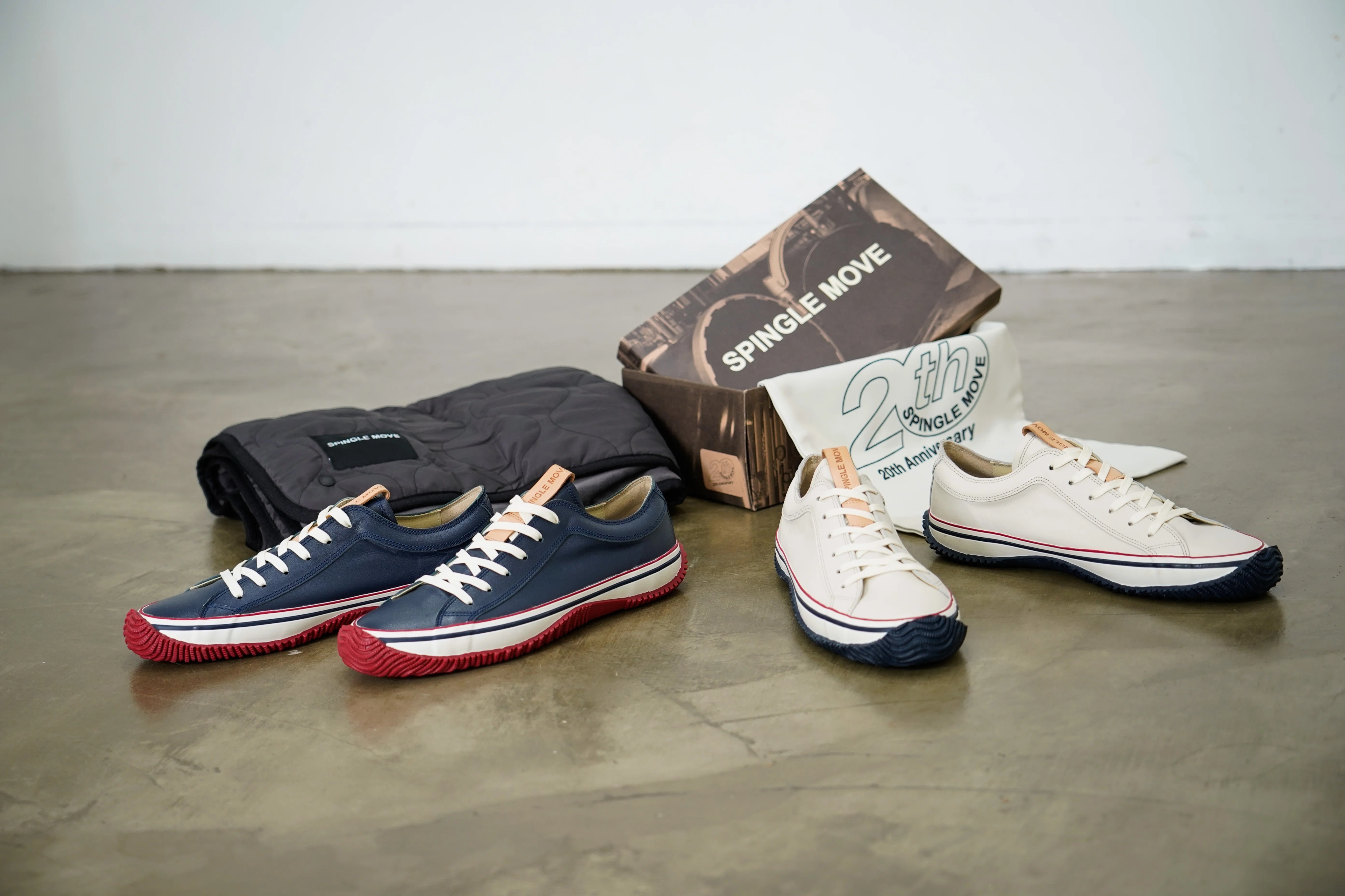 SPINGLE MOVE] Soft comfort with newly developed insole [SPM-1020 