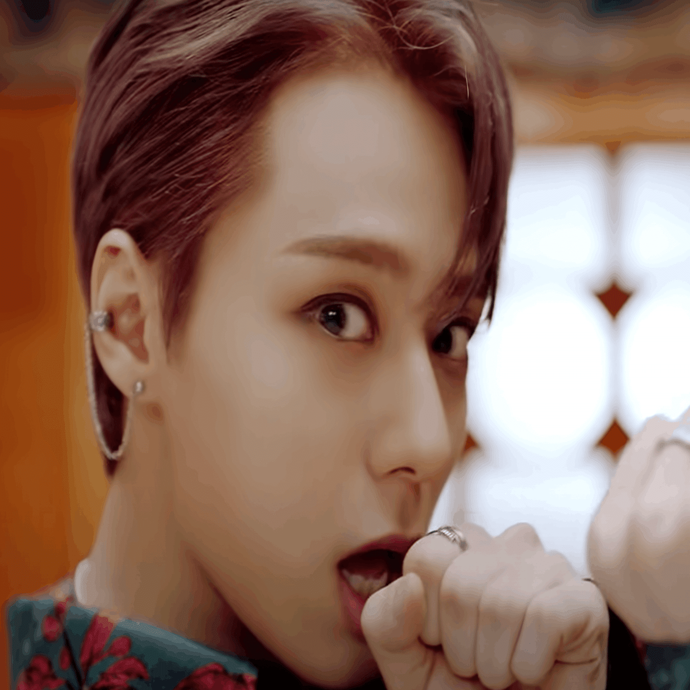 自転車で行けるからONEUS観に行ったのに、4ヶ月後には飛行機で遠征し