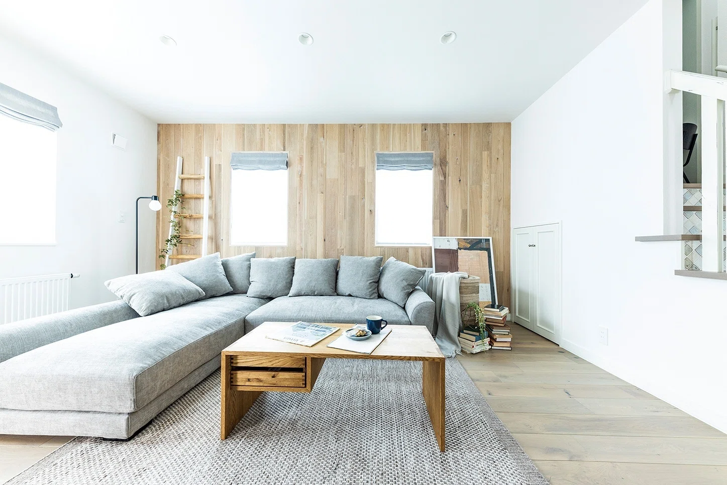ソファまわりをおしゃれに見せるコツ｜JOHNSON HOMES
