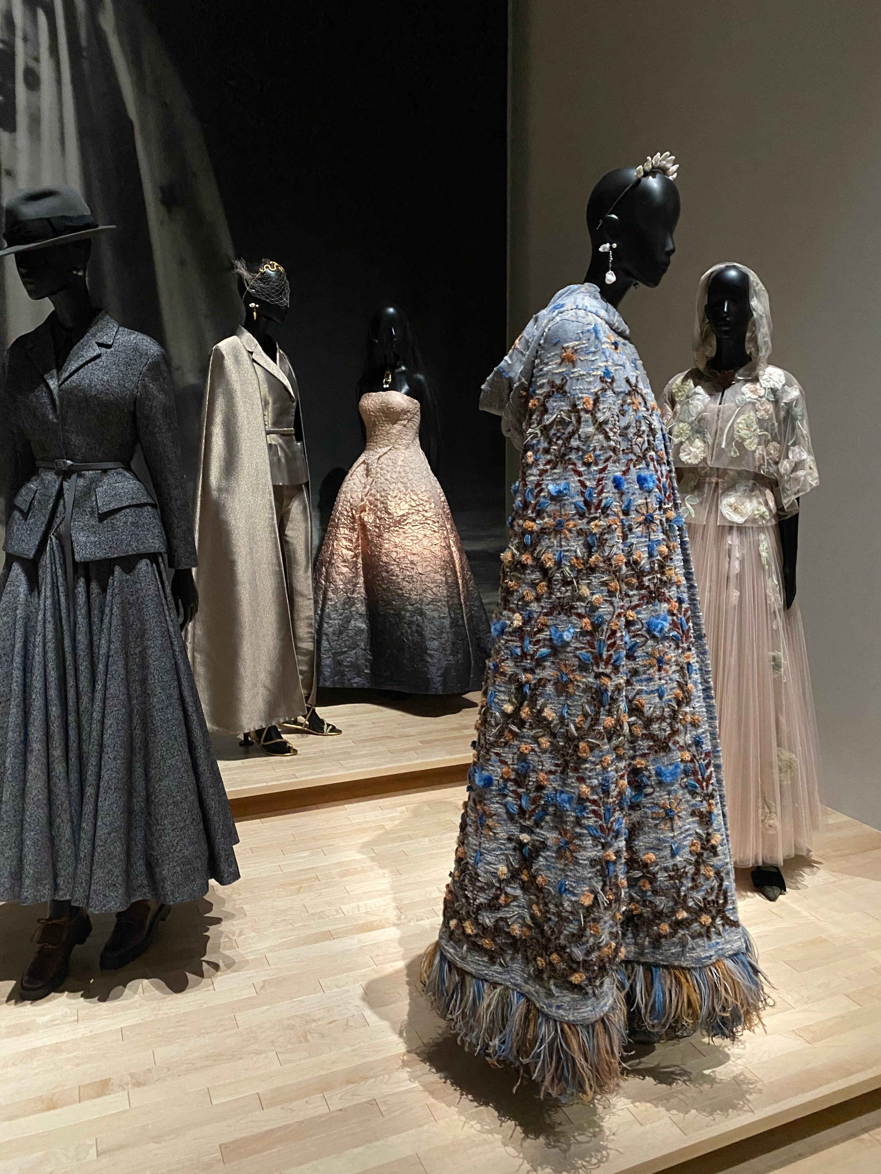 クリスチャン•ディオール、夢のクチュリエ クリスチャン・ディオール 夢のクチュリエ展 が日本へやってき