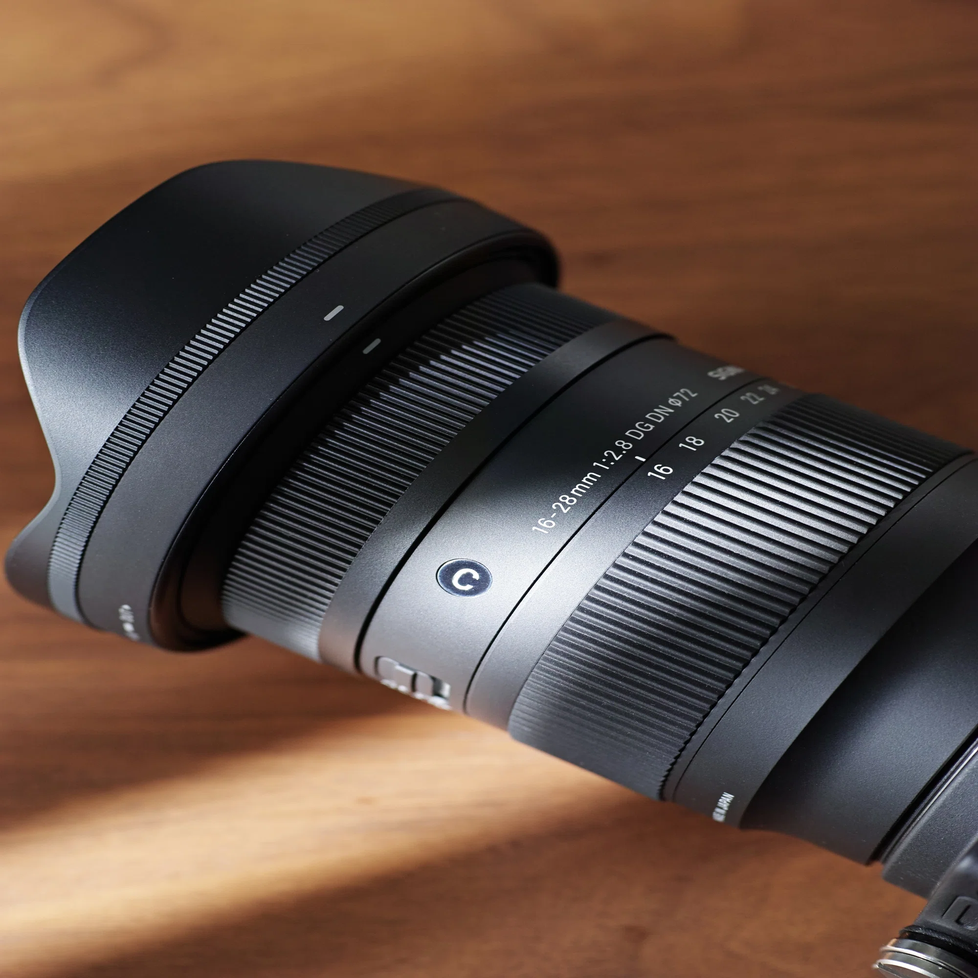 意外にフレンドリーな「超広角」 16-28mm F2.8 DG DN | Contemporary 