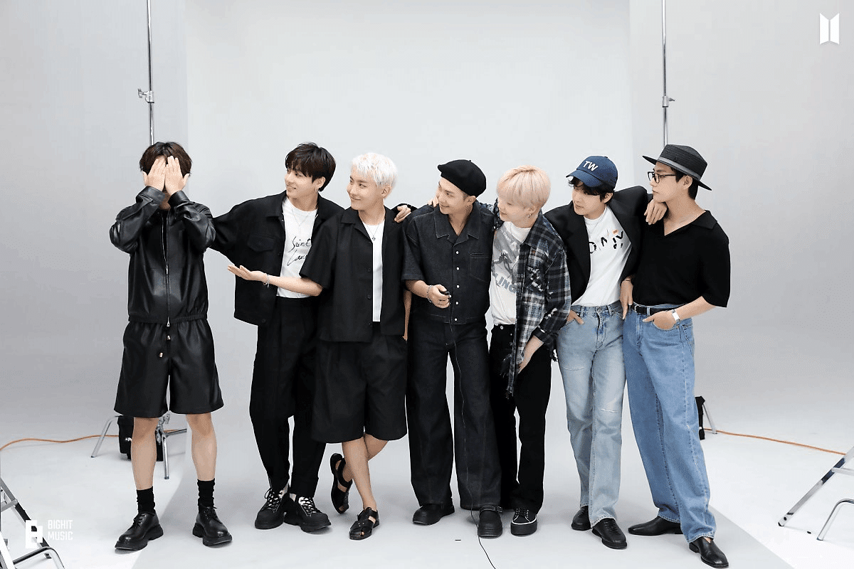 【最終値下げ】 BTS エピローグ BTS：『Me, Myself and XXX』の世界を(勝手に)つなげてみました