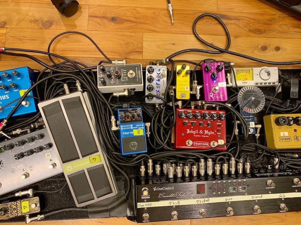 久々に、、、「SPACEMAN」のファズ（DUAL FUZZ GENERATOR）を使って見