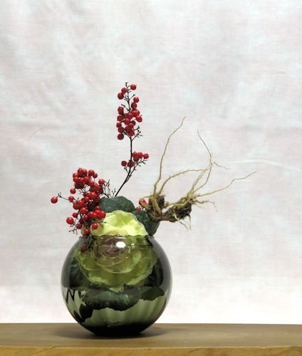 喪中でも正月花を飾る 秋峰 Note