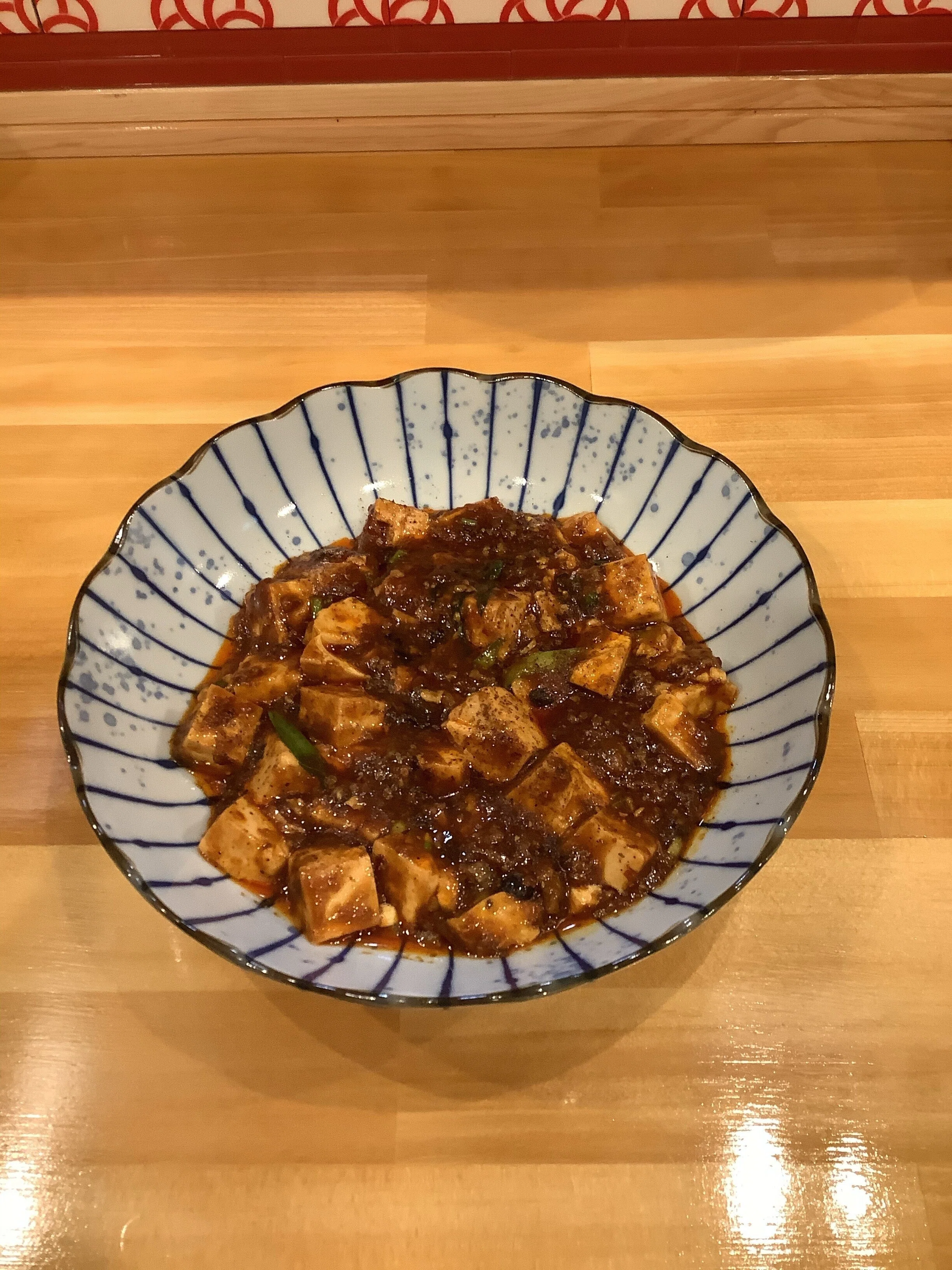 麻婆 麻婆豆腐がイチオシ！ カジュアルに楽しめる四川料理「岡中華MINATO