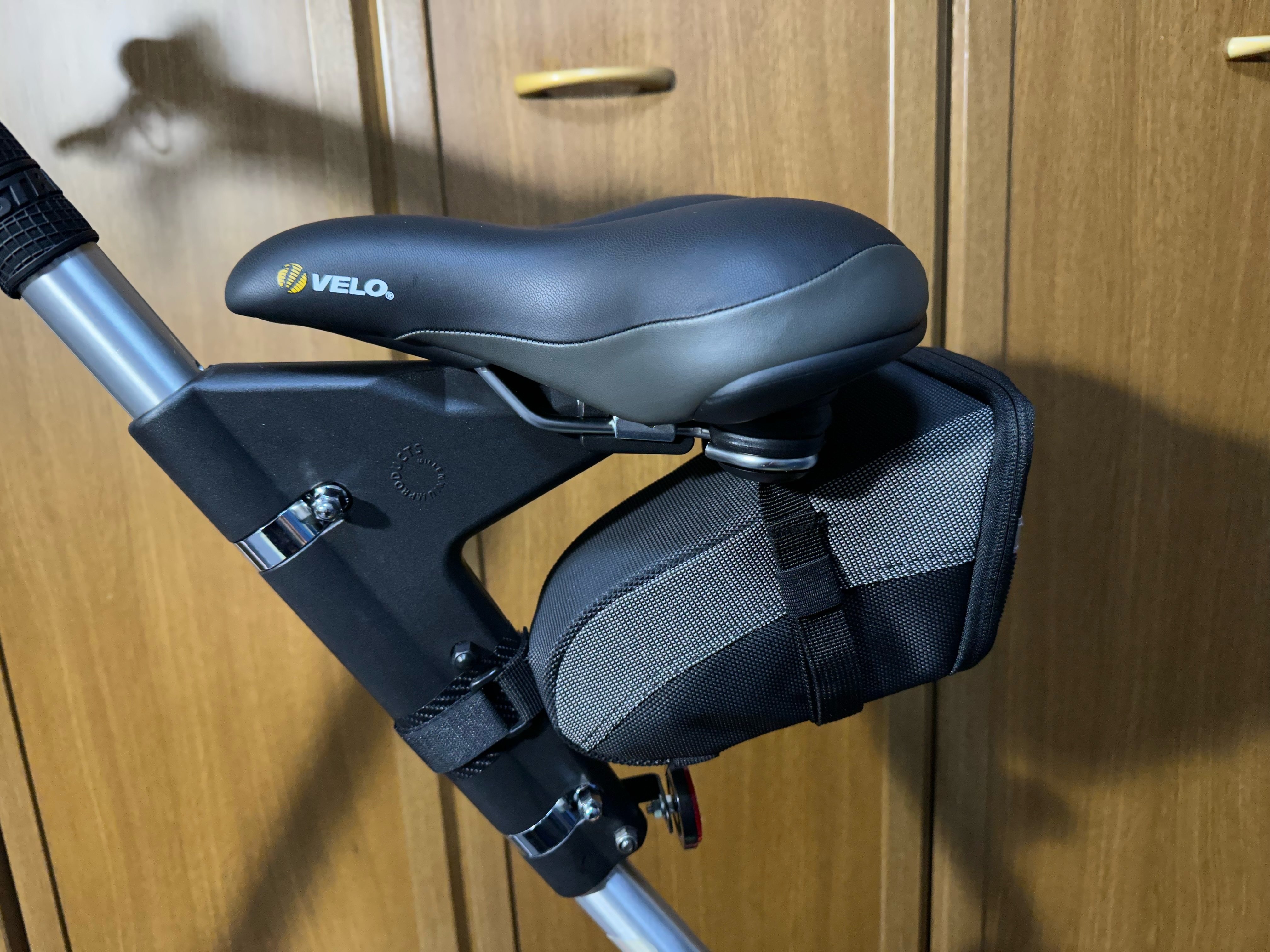 STRIDA LT シルバー　サドル、ペダル交換　ライト、スタンド、空気入付 STRiDA LT購入｜matu