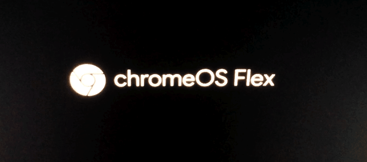 古い iMacに ChromeOS Flexを入れて使ってみました。とても快適 古い iMacに ChromeOS Flexを入れて使ってみました。とても快適