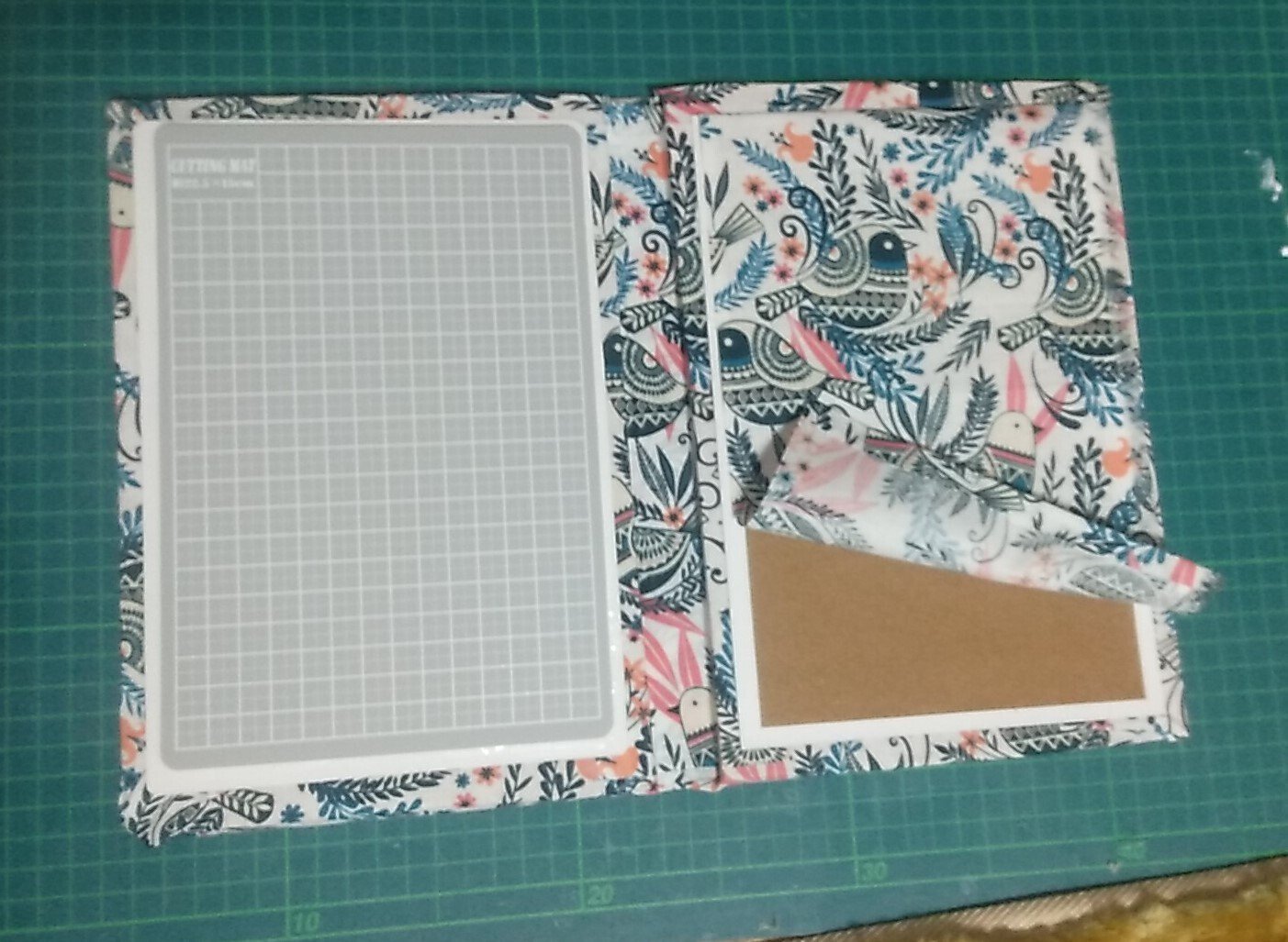 パッチワークボード キャンディ 400円でパッチワークボードを作ったよ！｜木花薫