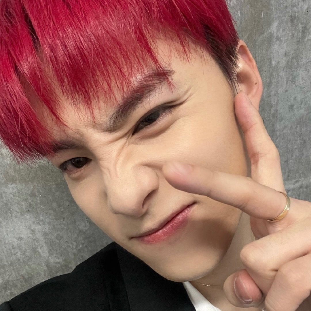 22年ベストビジュアル21 43位 A Note