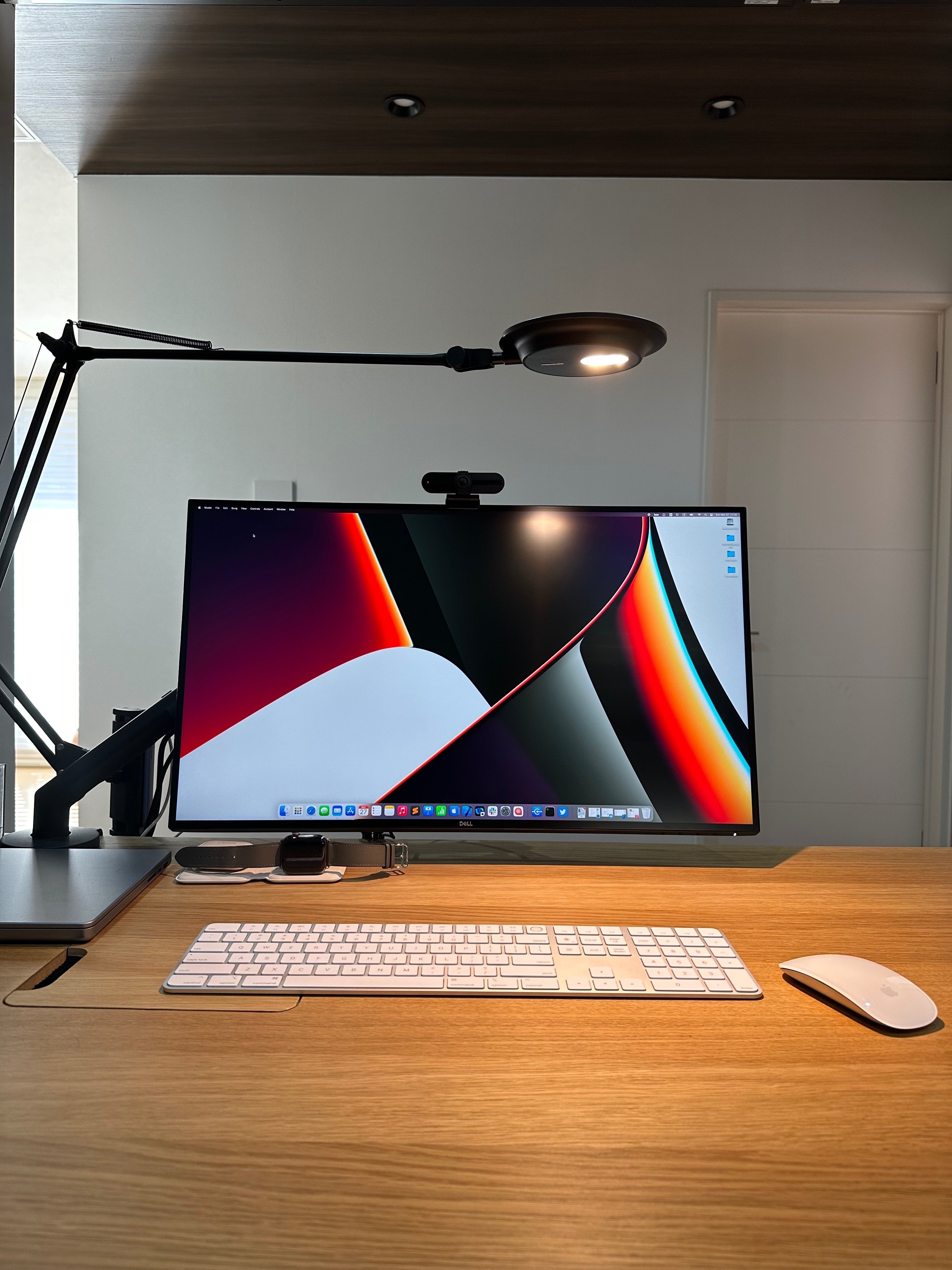 Dell U2720QM レビュー｜Amazonでバカ売れしてるUSB-C対応の4K