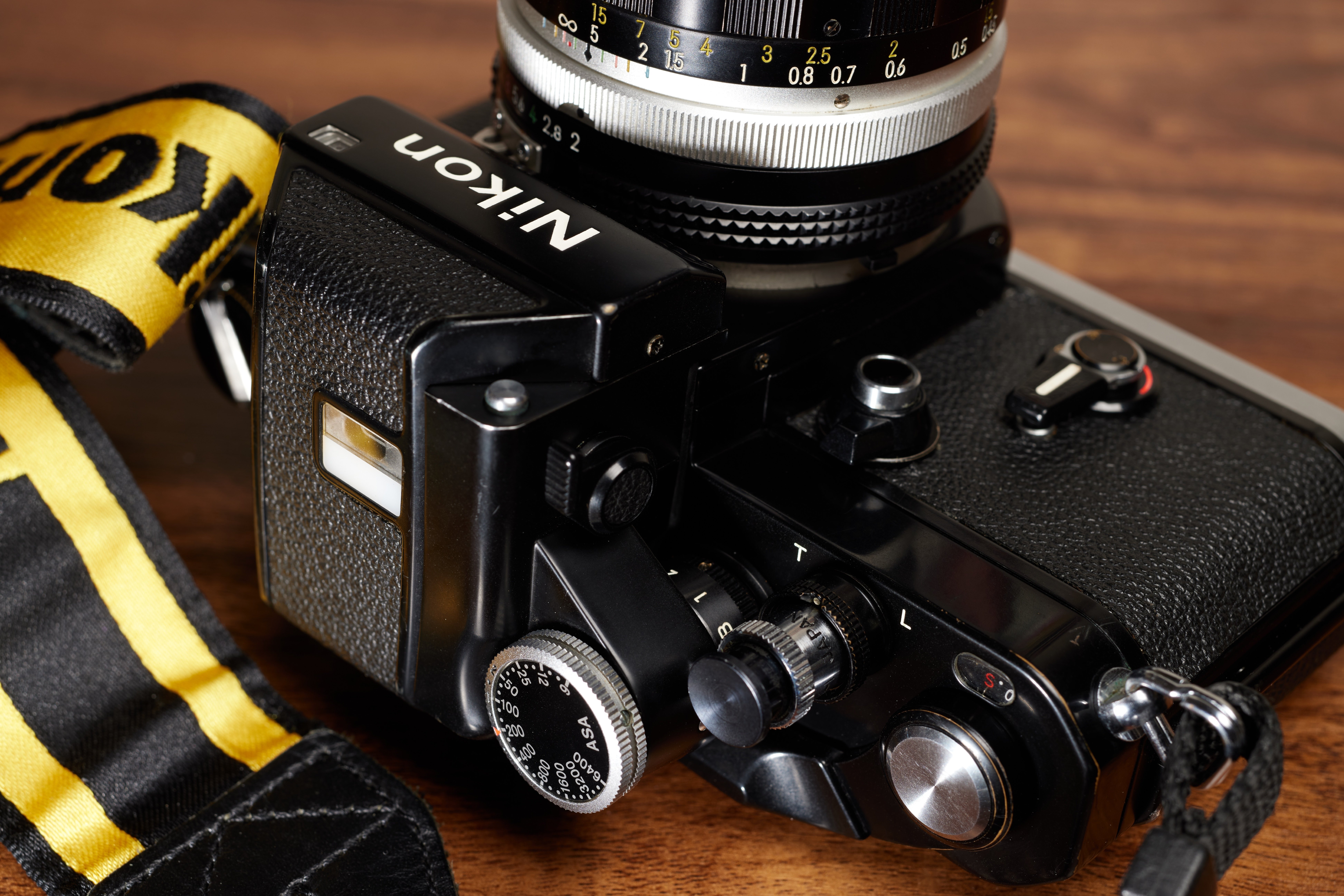 Nikon F2 動作未確認ジャンク 賭博黙示録ジャンク 復活のF2｜オダギリサトシ