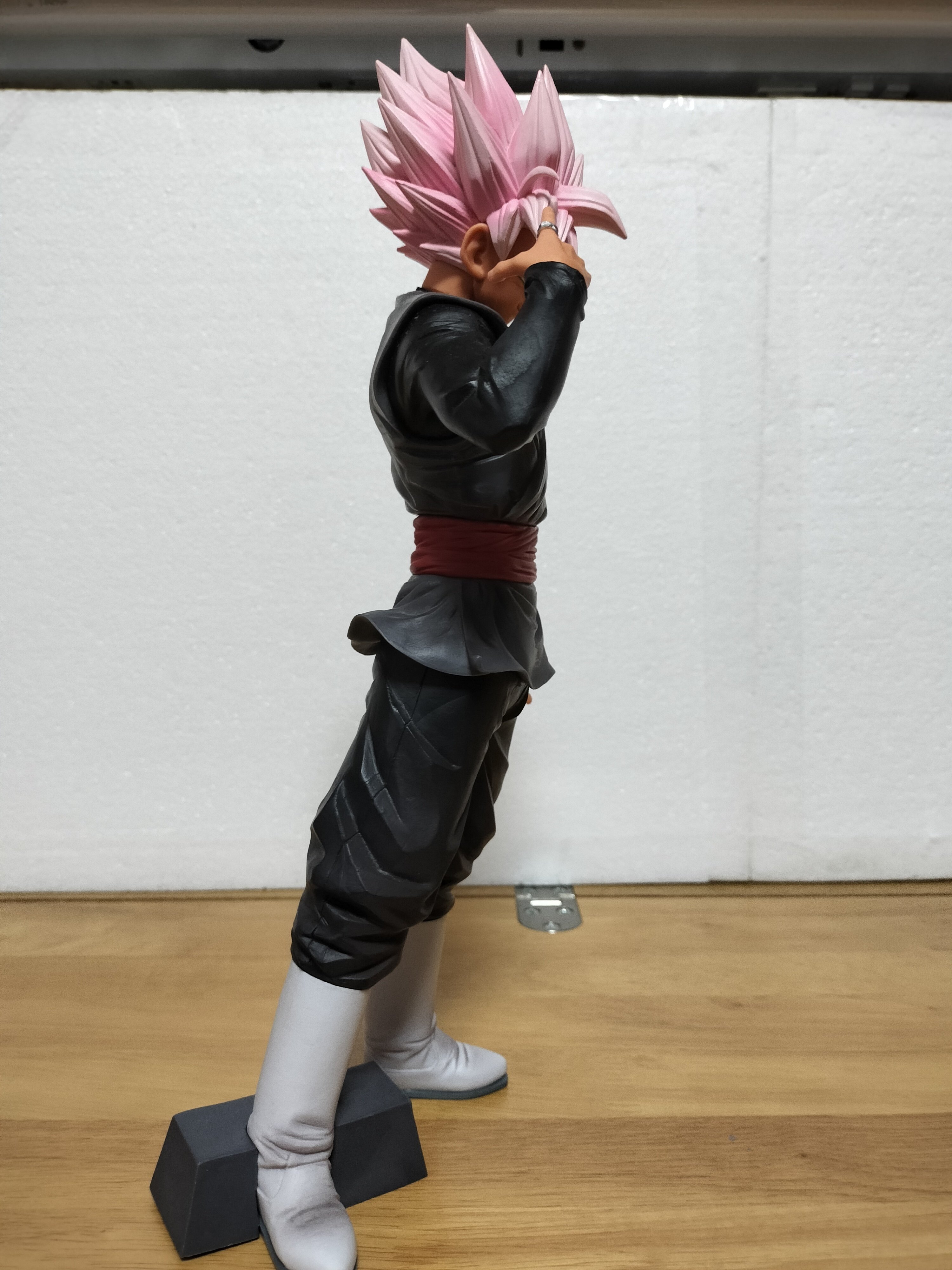 ドラゴンボール超Grandista SUPER SAIYAN ROSE Manga dimensions
