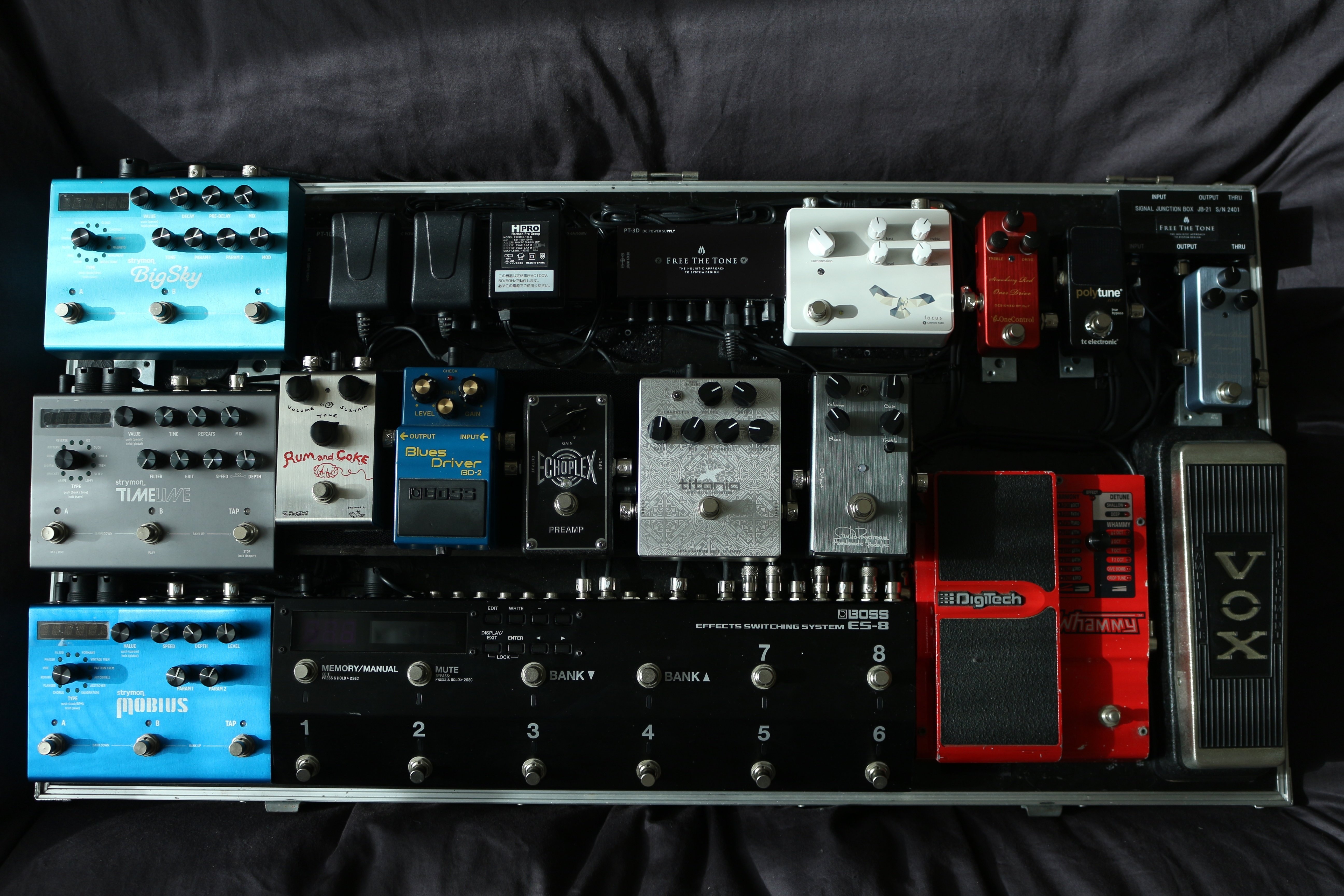 エフェクター等　音楽機器　11台まとめ エフェクター等 音楽機器 11台まとめ