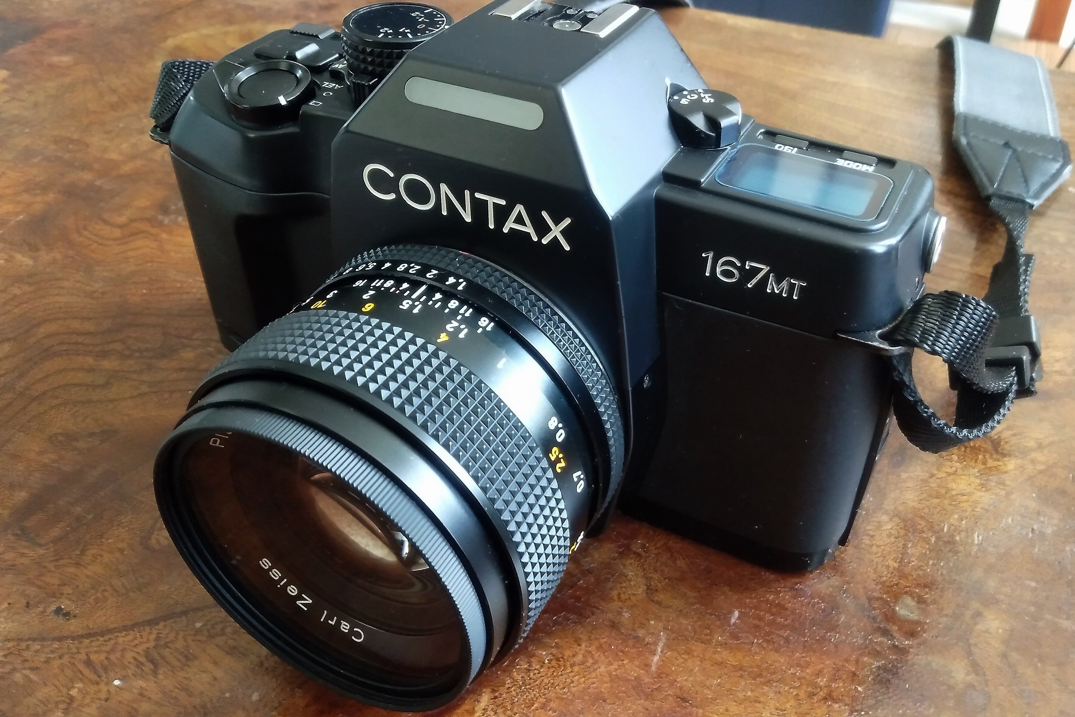 CONTAX 167MT をお出迎え｜キハ2222