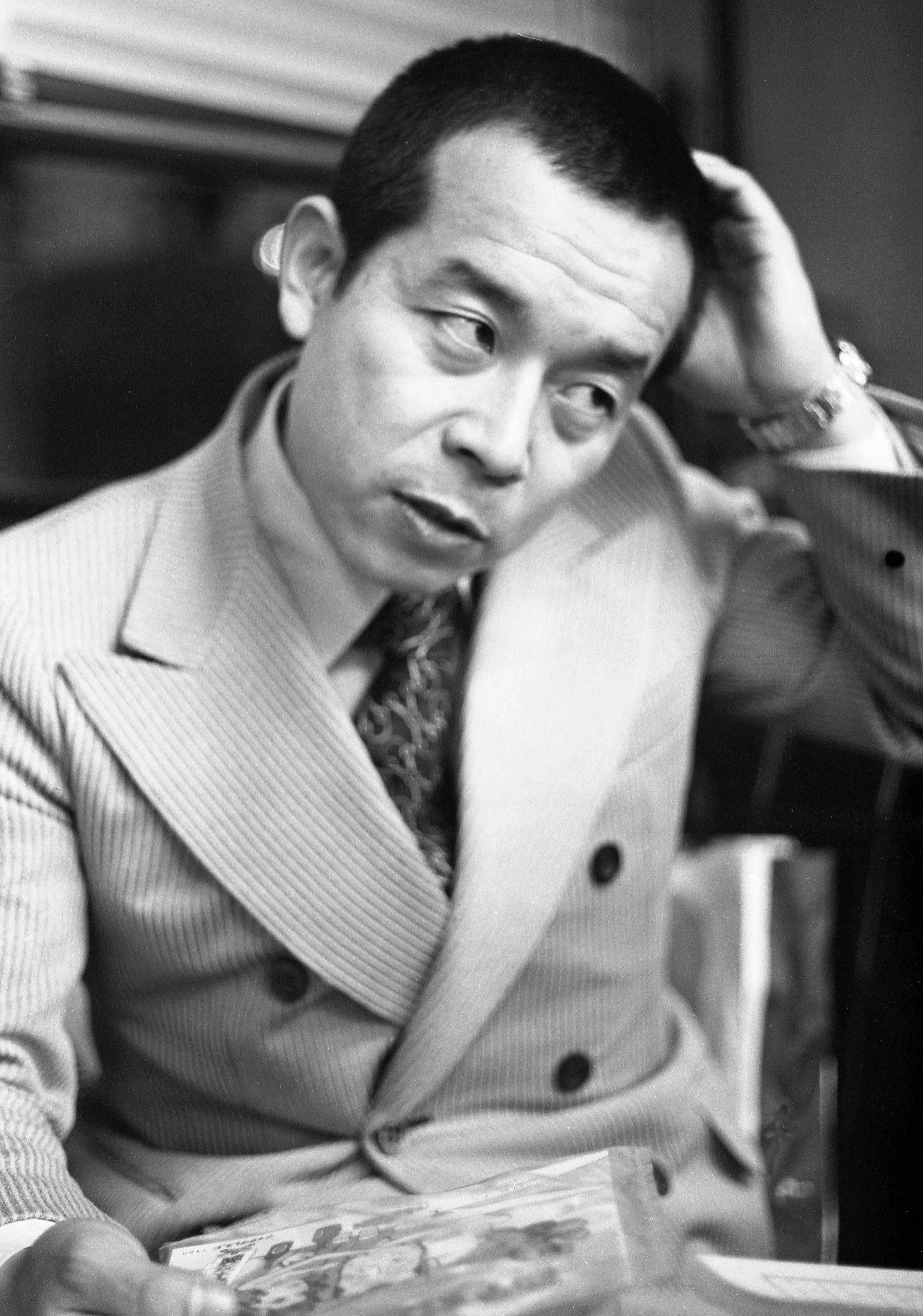 偉大なるマンネリズム”こそ『笑点』の魅力」17年前の正月に三遊亭楽