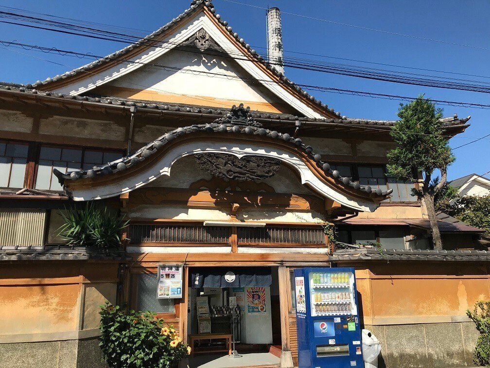 銭湯へようこそ ～40年近く銭湯研究をする町田忍さんがお風呂屋