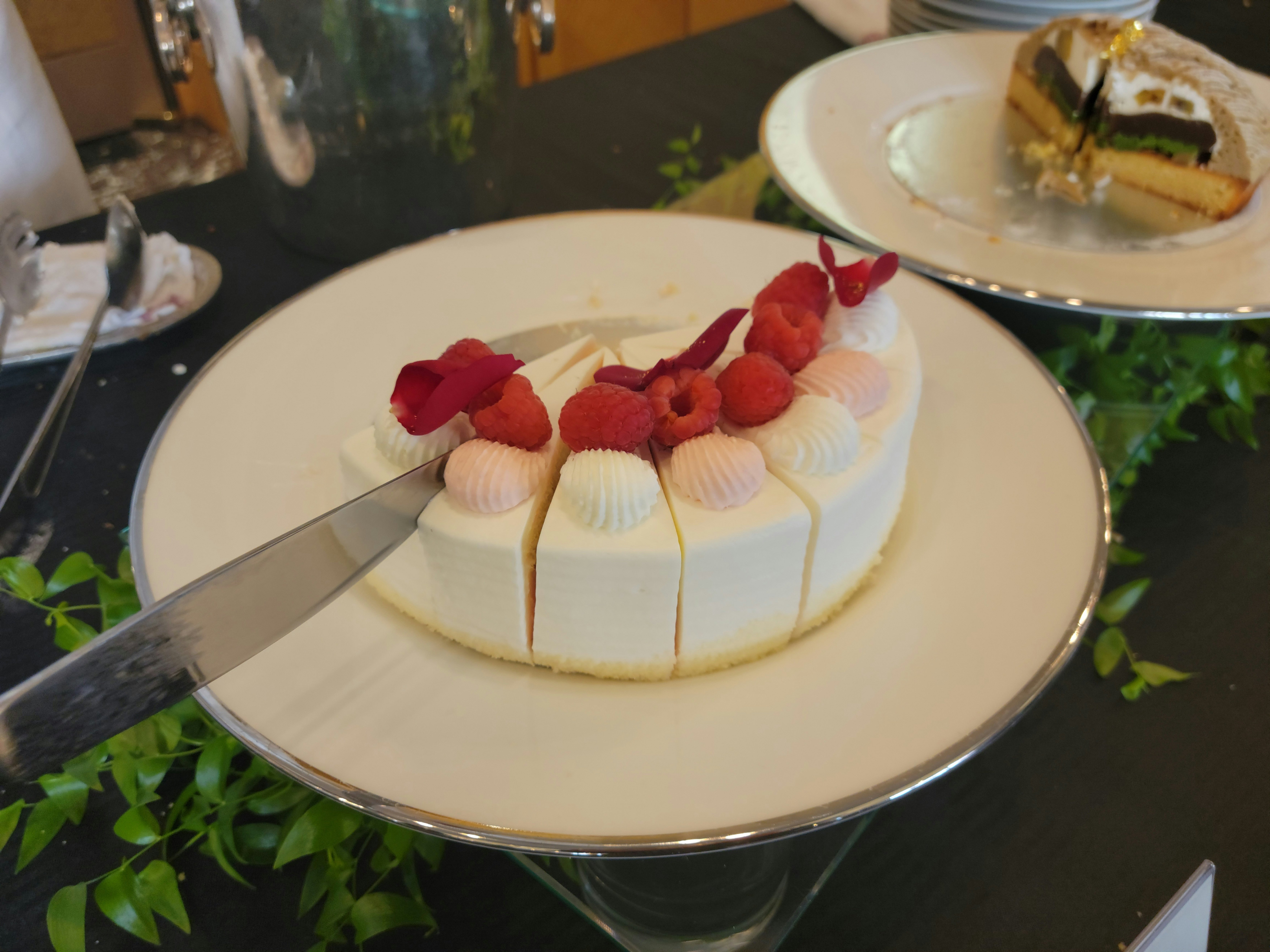 ひとりSWEETS COLLECTION～PIERRE HERME PARIS ＆ SATSUKI〜｜ぽ