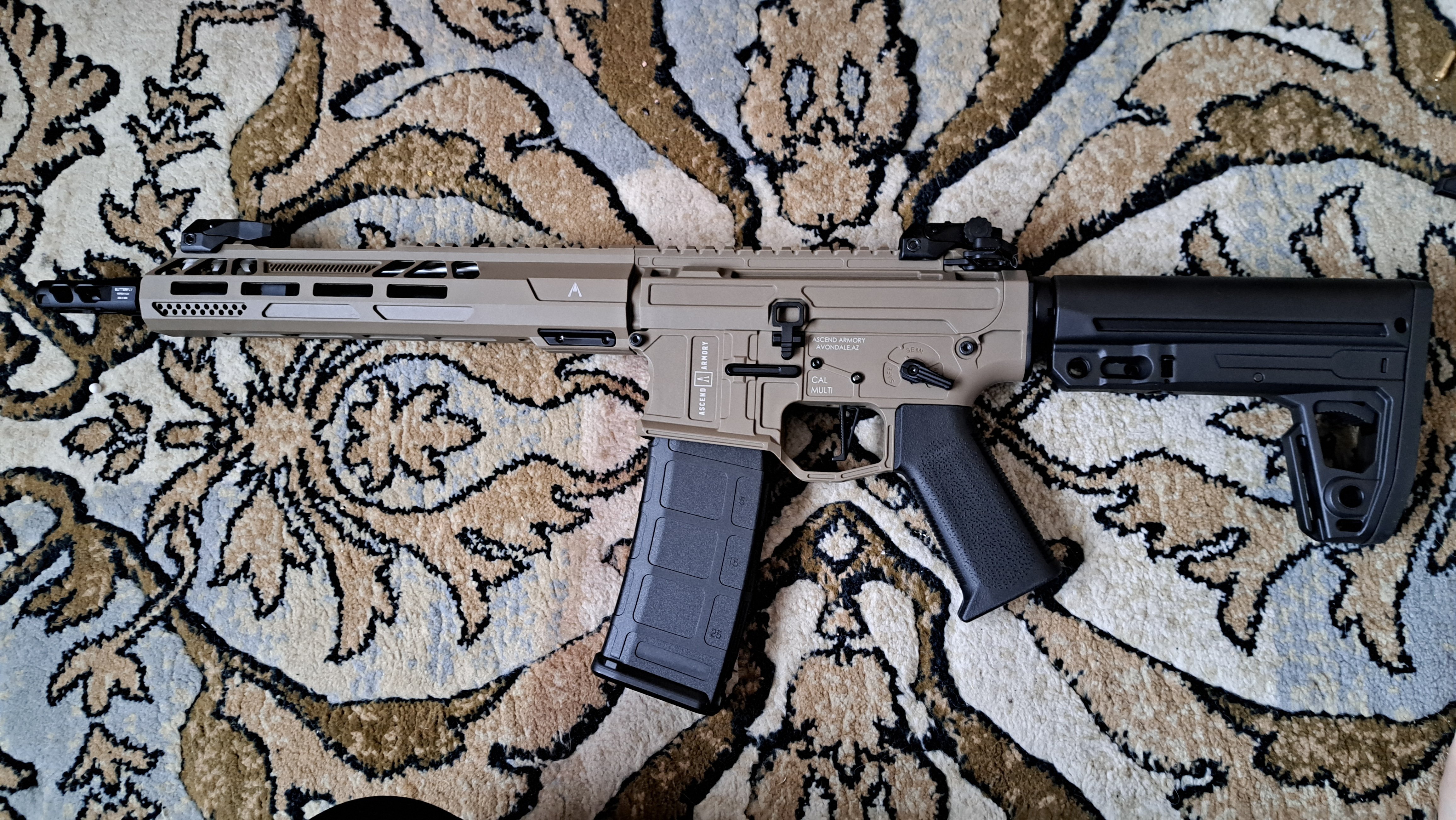 ダブルイーグル AscentdArmory/Aeroknox AR15 電動ガン 電子トリガー