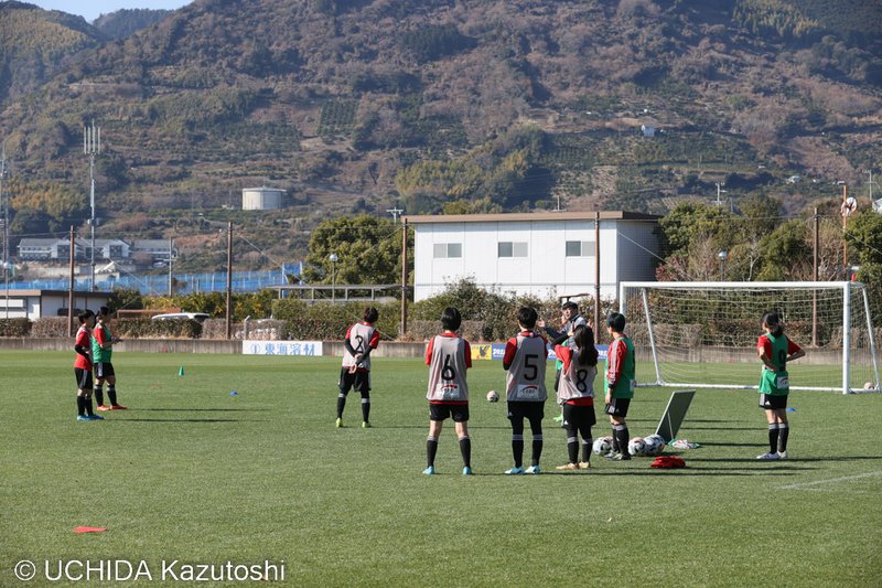 スペシャルオリンピックスUAEとの試合を目前にした知的障がい者サッカー女子日本代表の練習