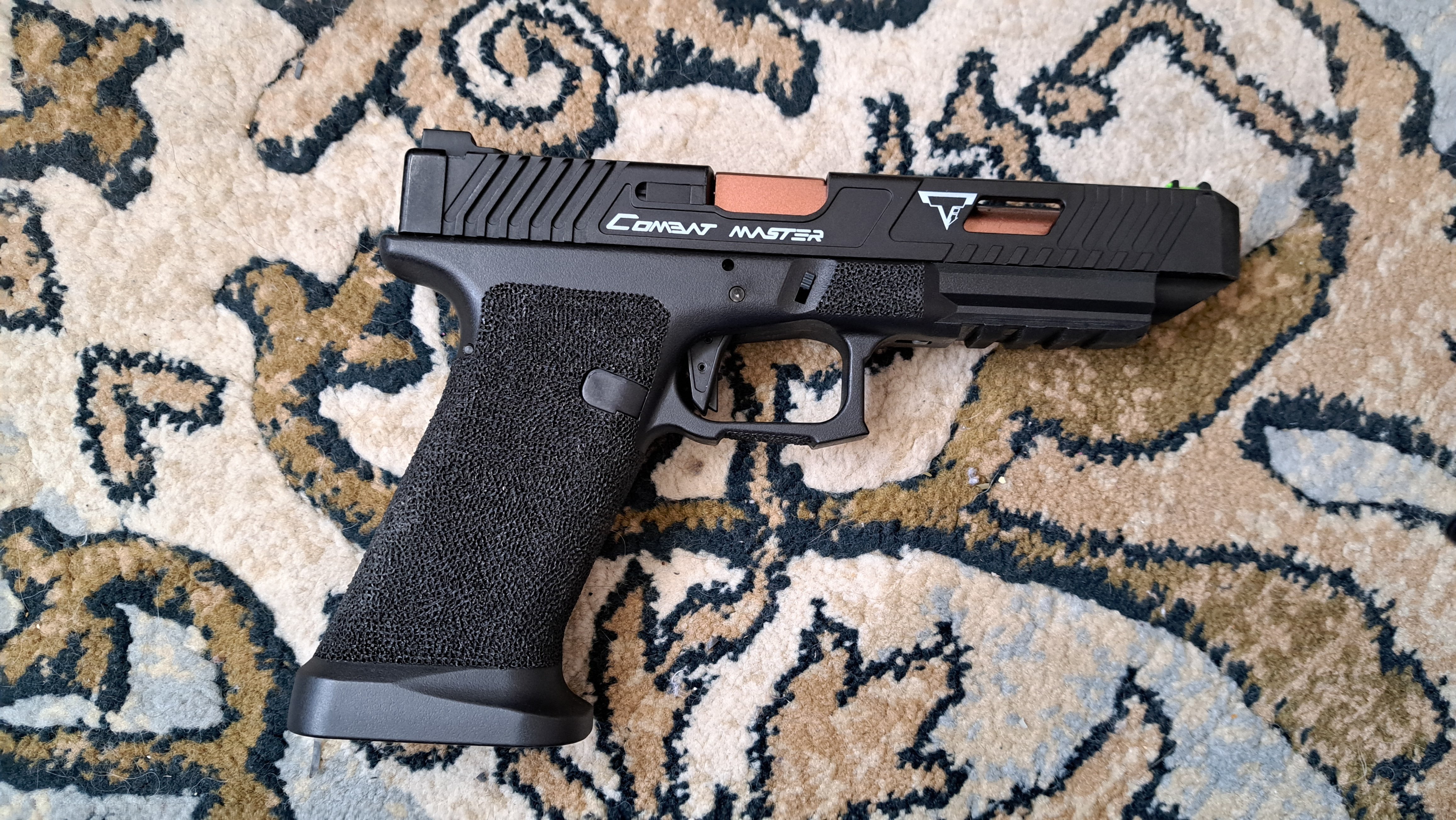 EMG コンバットマスター オメガ APS TTI ガスマガジン : GUN SHOP SYSTEM Yahoo!店 - 通販 -  Yahoo!ショッピング