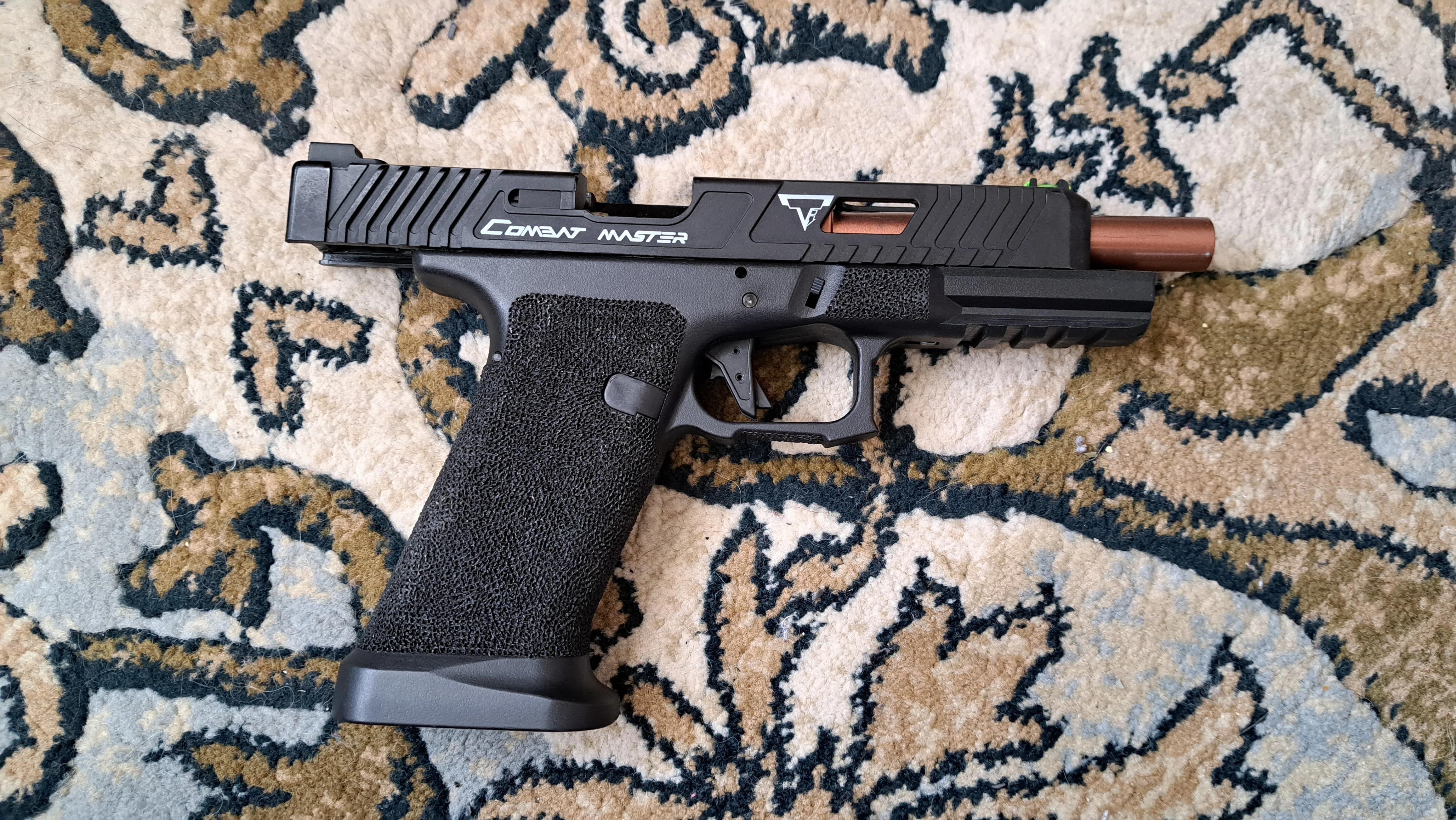 EMG/TTI/BATON Glock34 Combat Master OMEGA エアガンレビュー ジョン