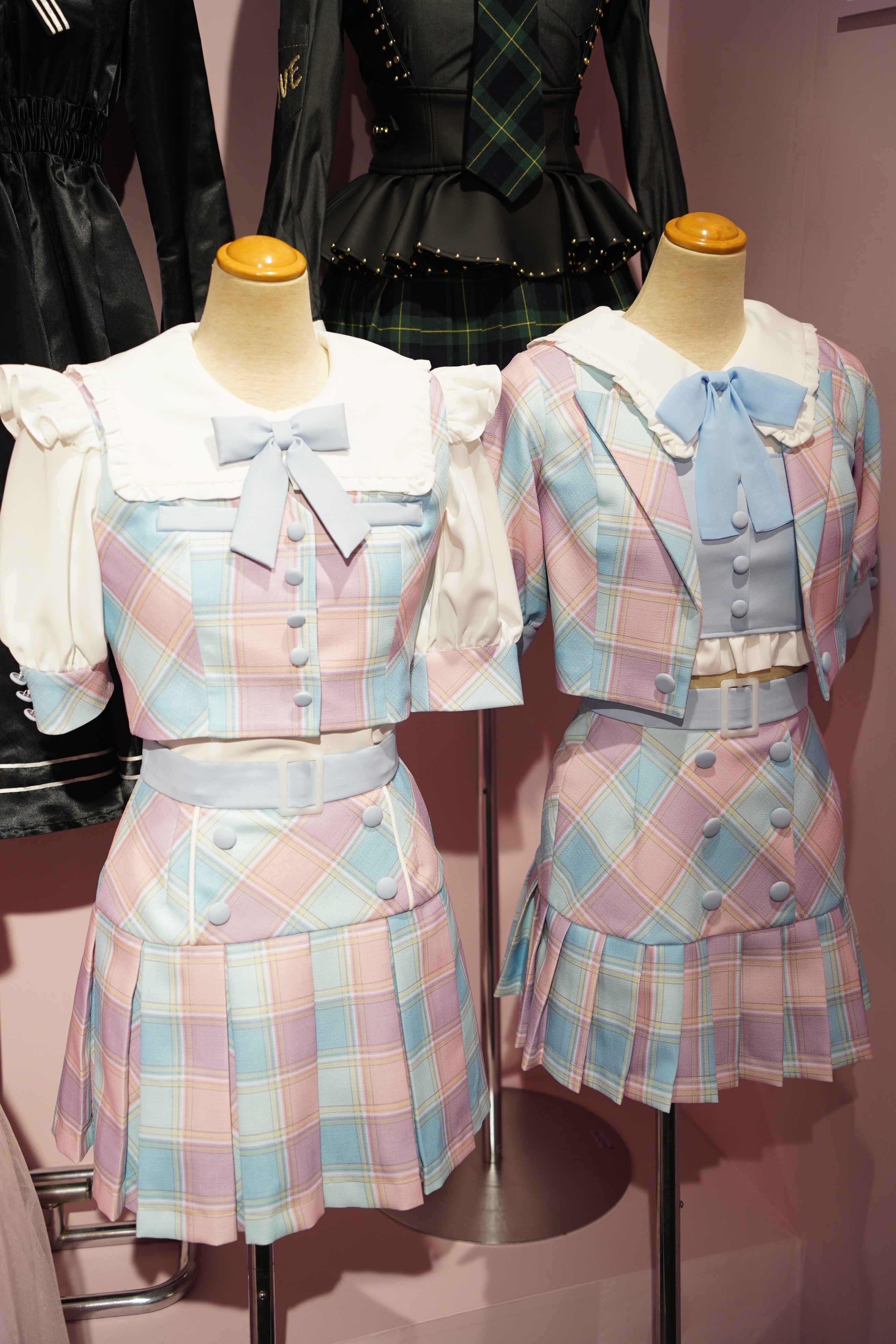125 イコノイジョイ衣装展の感想 (超縦長記事)|ひえてん 125 イコノイジョイ衣装展の感想 (超縦長記事)|ひえてん