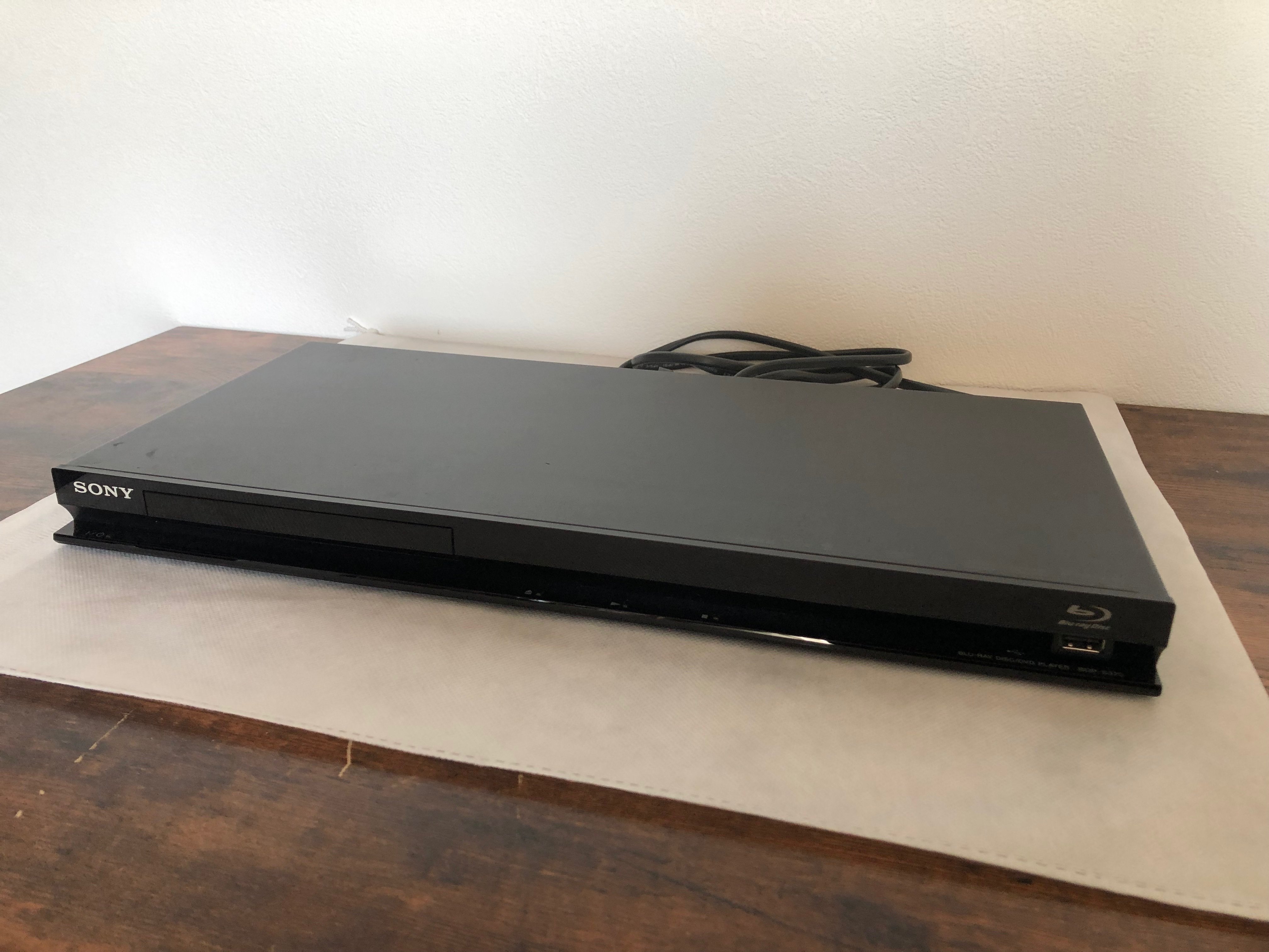 SONY ソニー　ブルーレイディスクプレイヤー　BDP-S370✨美品♪大特価✨ Amazon.com: Sony BDP-S370 Blu-ray Disc Player : Electronics
