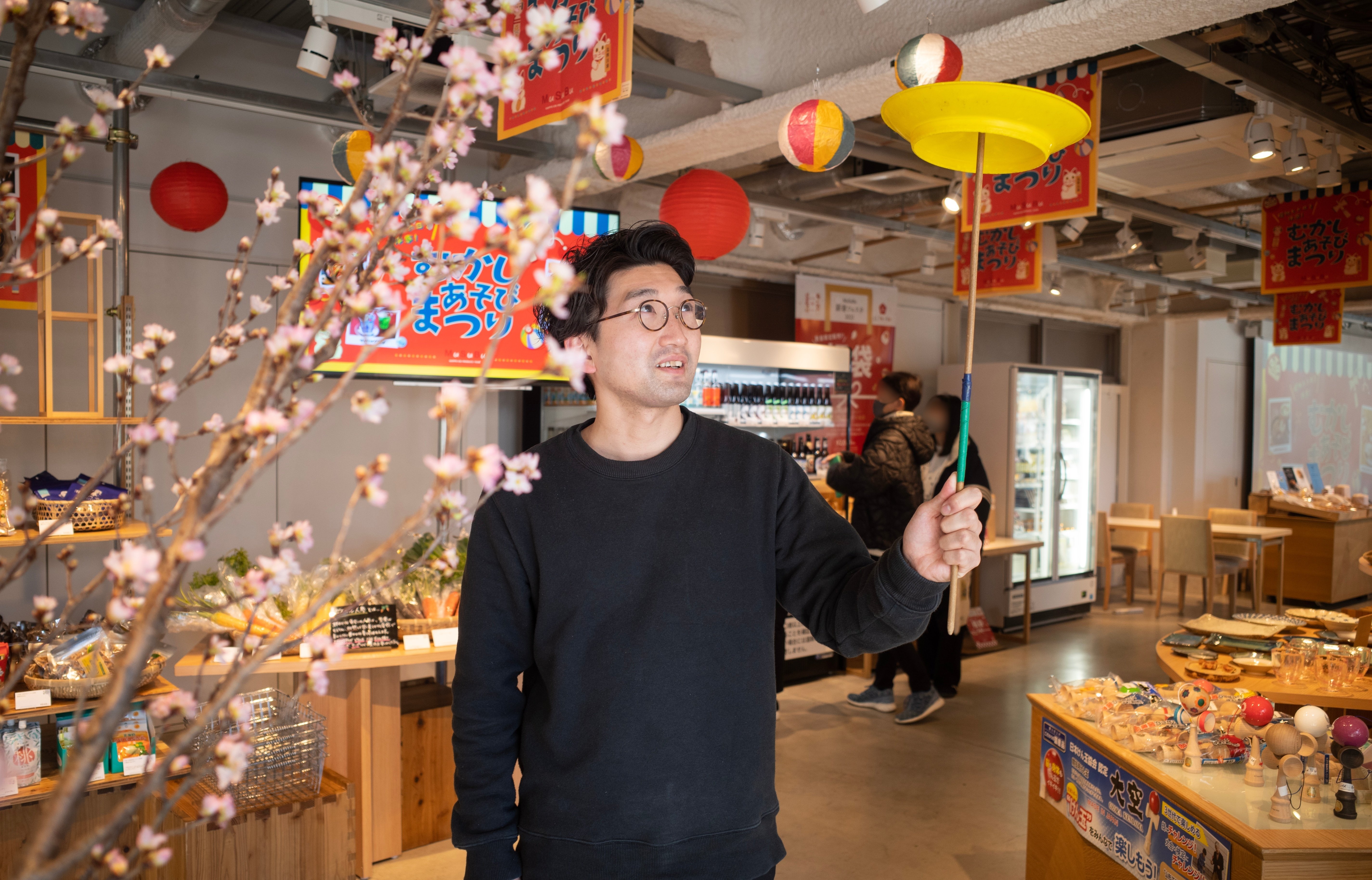 昭和レトロを味わう昔懐かしポップアップ！「むかしあそびまつり」｜八