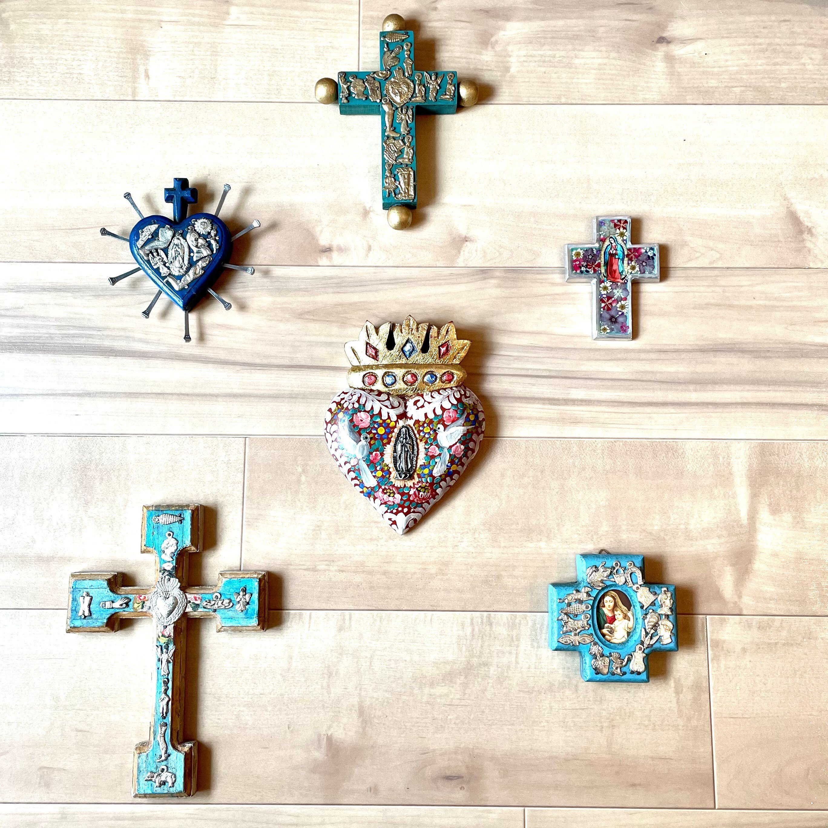 雑貨の飾り方レシピ】⭐︎ホームセンターで売っている”虫ピン”で飾って