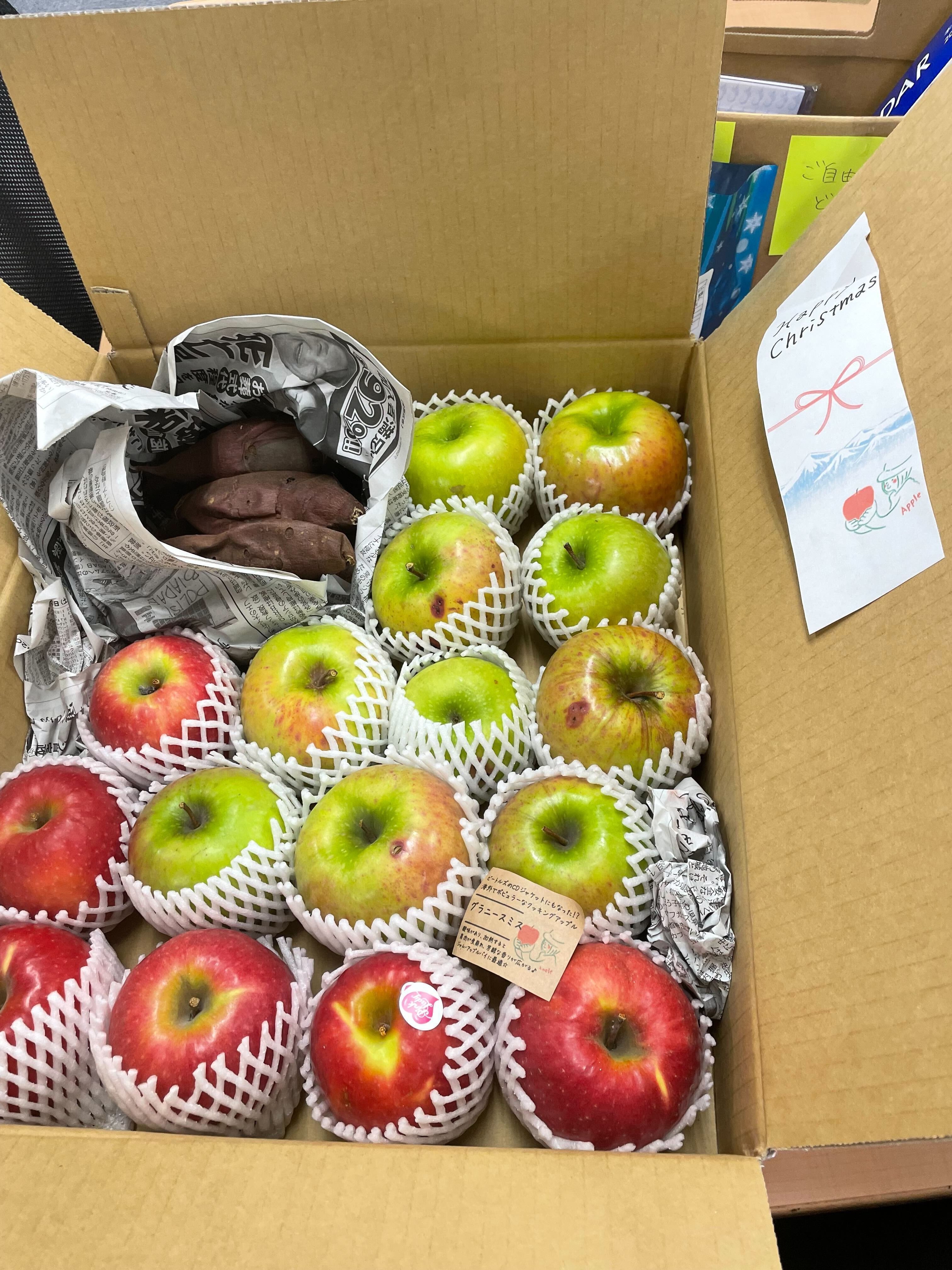 familiar りんご ジャケット 110 familiar（ジャケット/上着）のフリマ