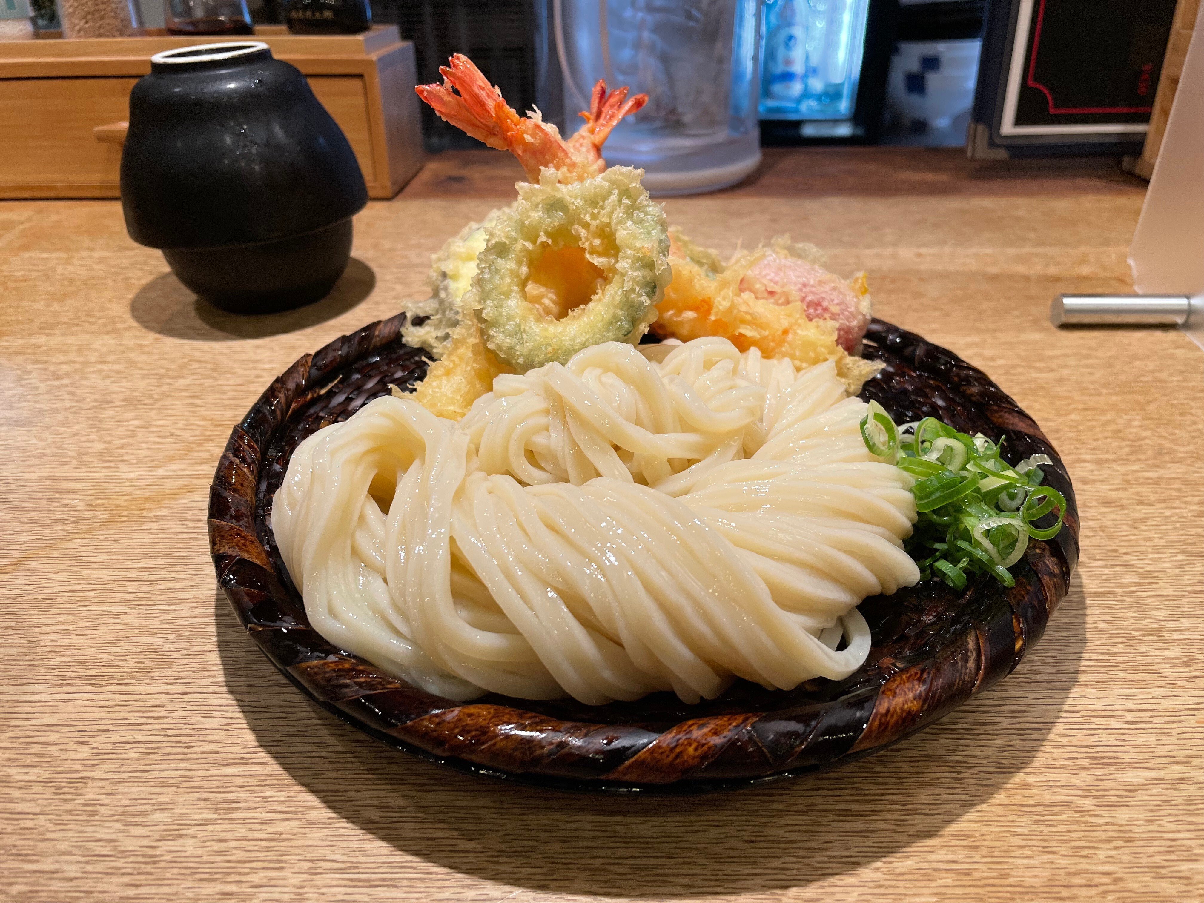 第132回】新宿No. 1のうどん｜yopparaideska