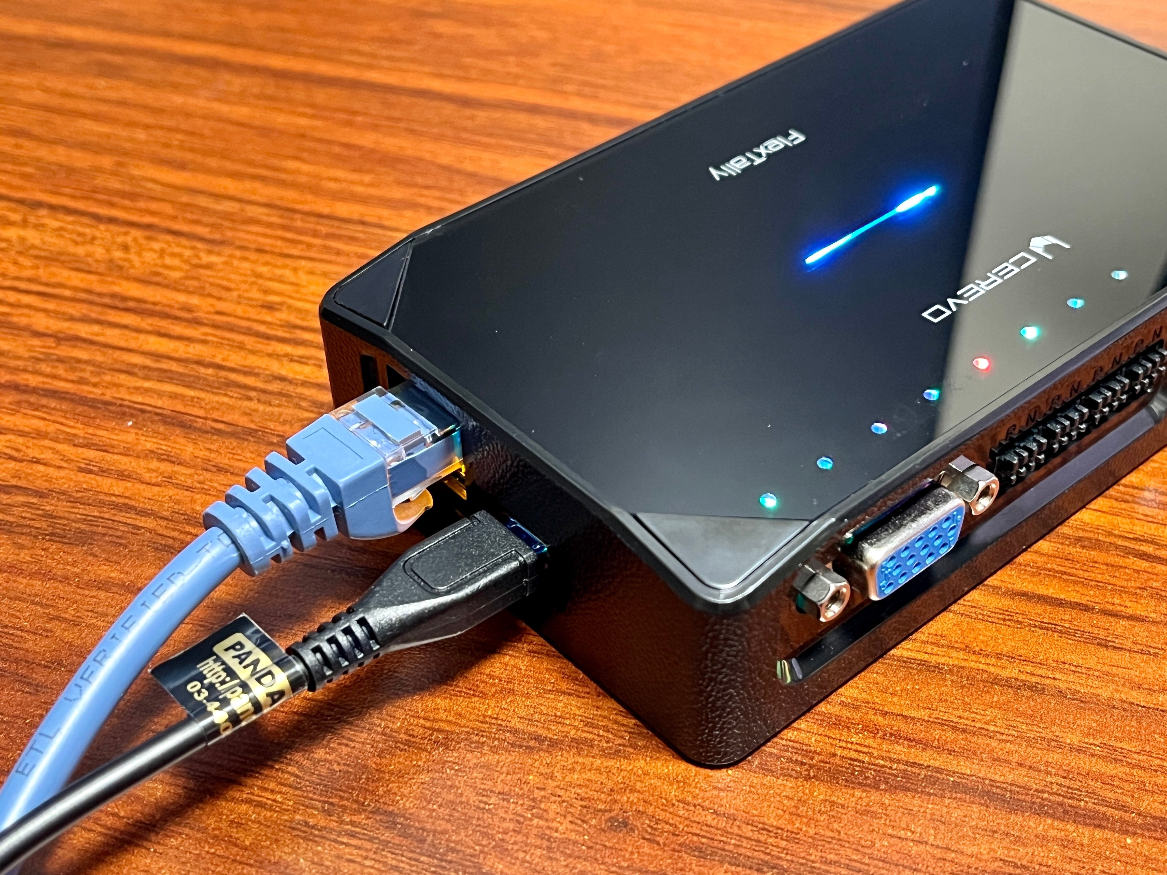 タリーライト「FlexTally」とATEM mini Extremeの連携を試してみ タリーライト「FlexTally」とATEM mini Extremeの連携を試してみ