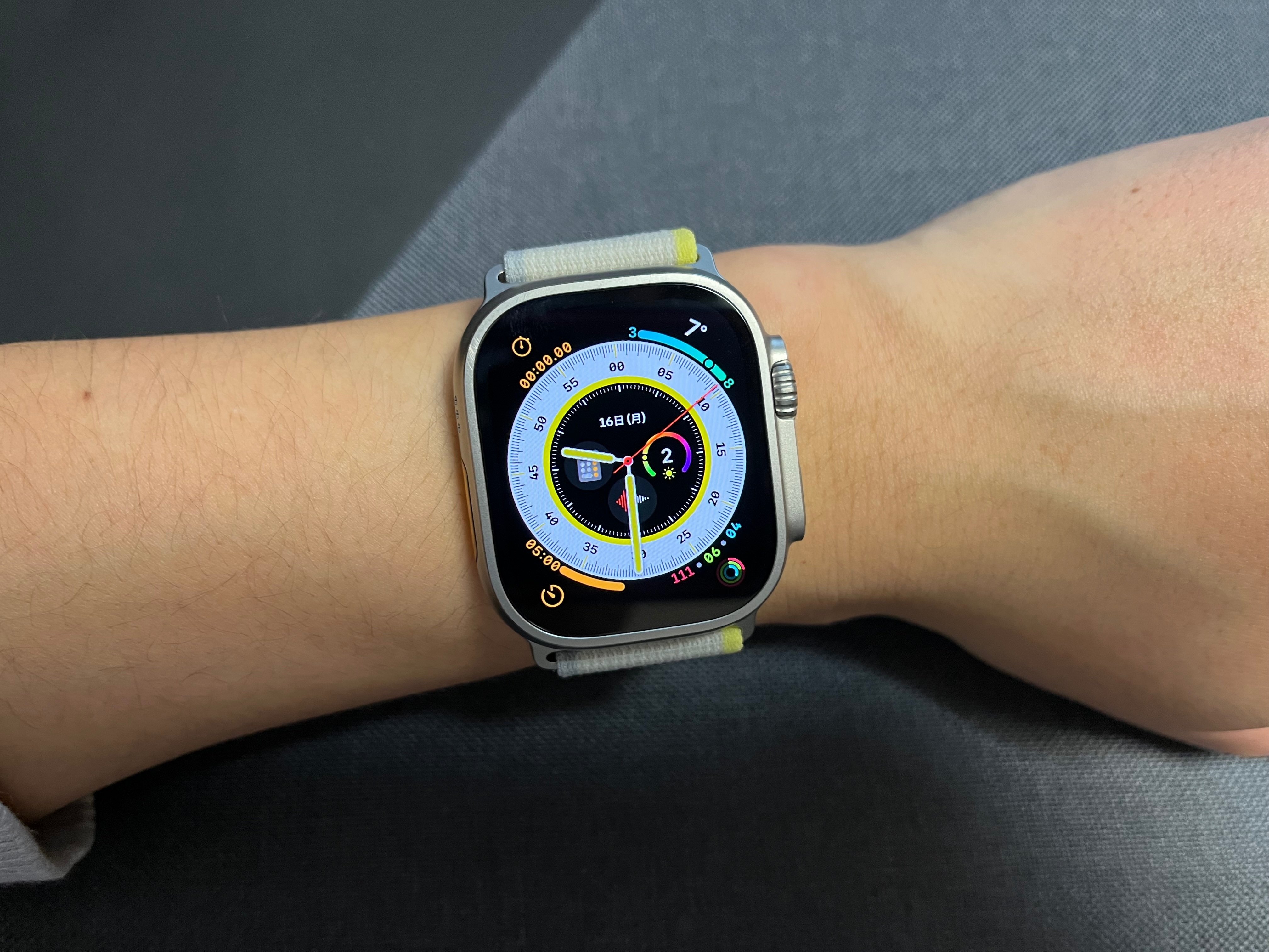 Apple Watch - Apple Watch Ultra純正 アルパインループ スターライト サイズS アップルウォッチ 純正 バンド アルパインループ スターライト S