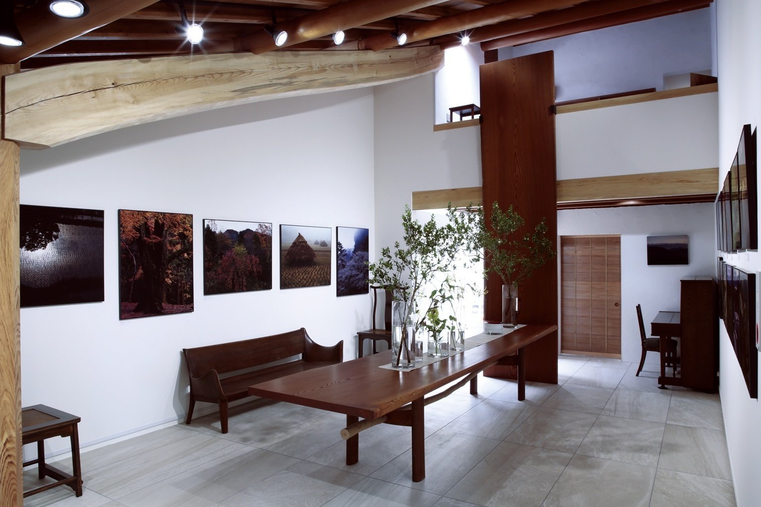 写真家井上博道の作品世界に浸る記念館がオープン（奈良県奈良市