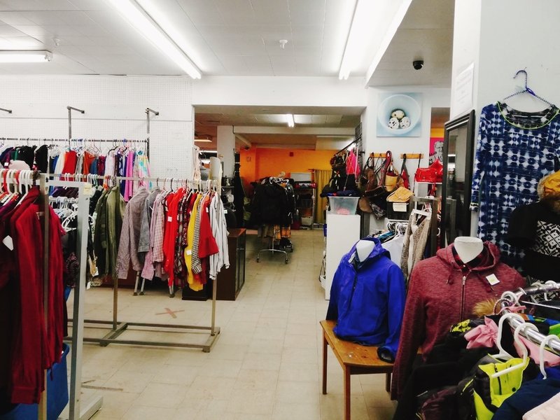 サスティナブルな暮らし｜fripeprix（古着屋）探検！ 新しいよりも“古くて良いもの“｜SaChan｜note