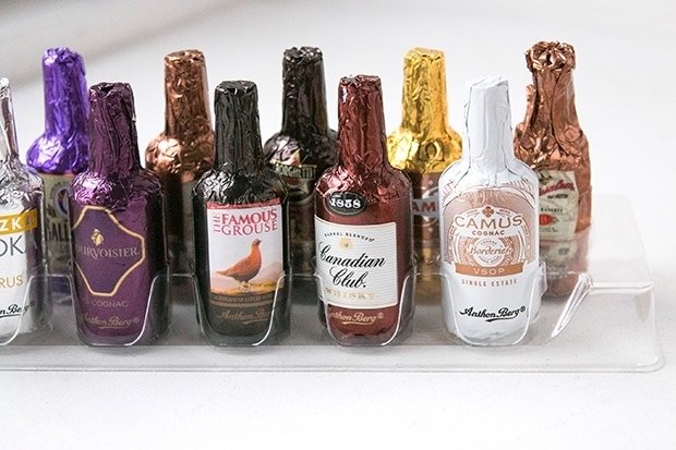 リカーボンボン・チョコレートの詰め合わせを愉しむ~味くらべ|森野 リカーボンボン・チョコレートの詰め合わせを愉しむ~味くらべ|森野