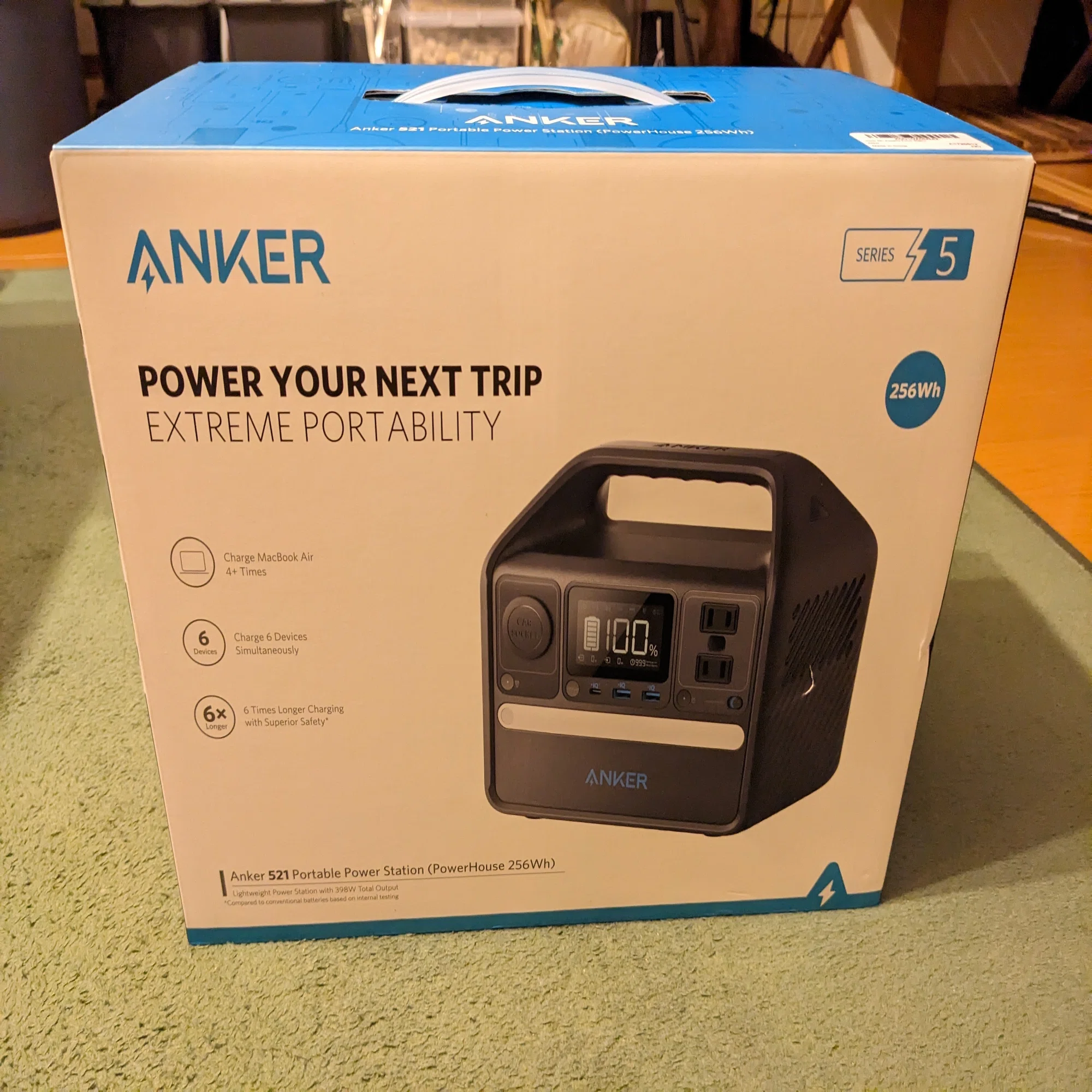 ポータブル電源】Ankerさんの「521 Portable Power Station 