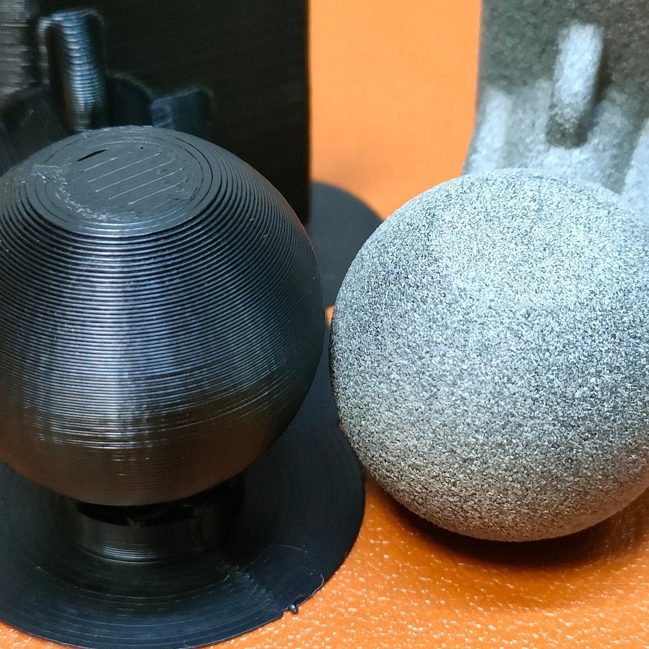 DMM.makeと2万円3Dプリンタで出力したものを並べてみた｜ひまづくり