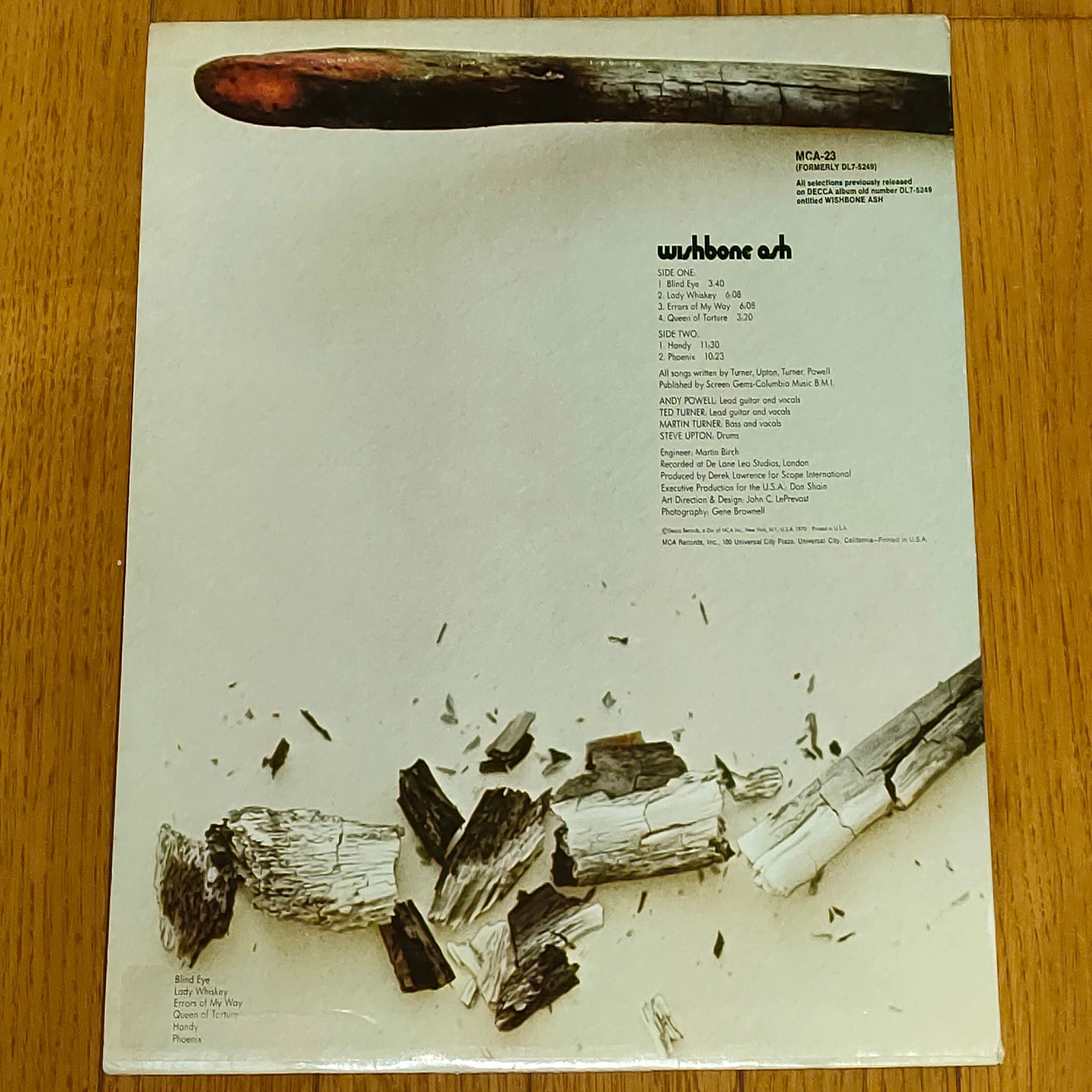 Wishbone Ash】(1970) アナログ米国盤で辿ってみた哀愁のツインリード 