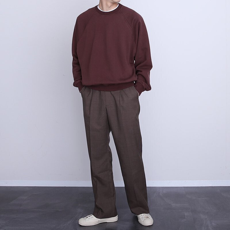 つい手に取ってしまいたくなるスウェットです。【AURALEE】SMOOTH SOFT