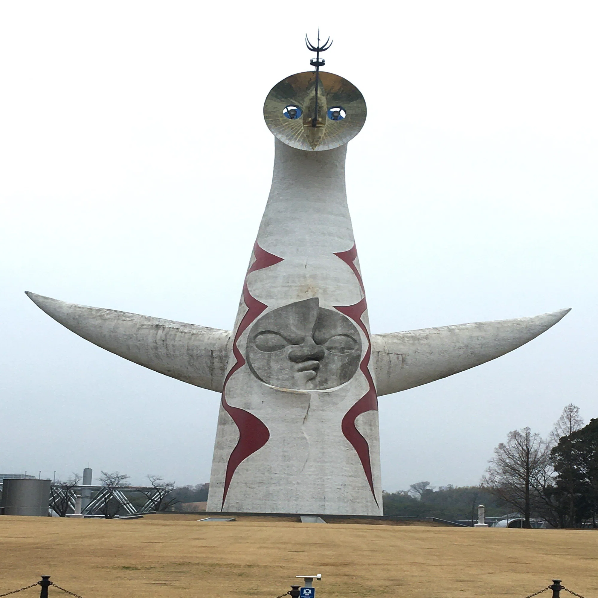 太陽の塔」の中を知りたくなって｜岡本太郎と関西大学博物館｜のんてり