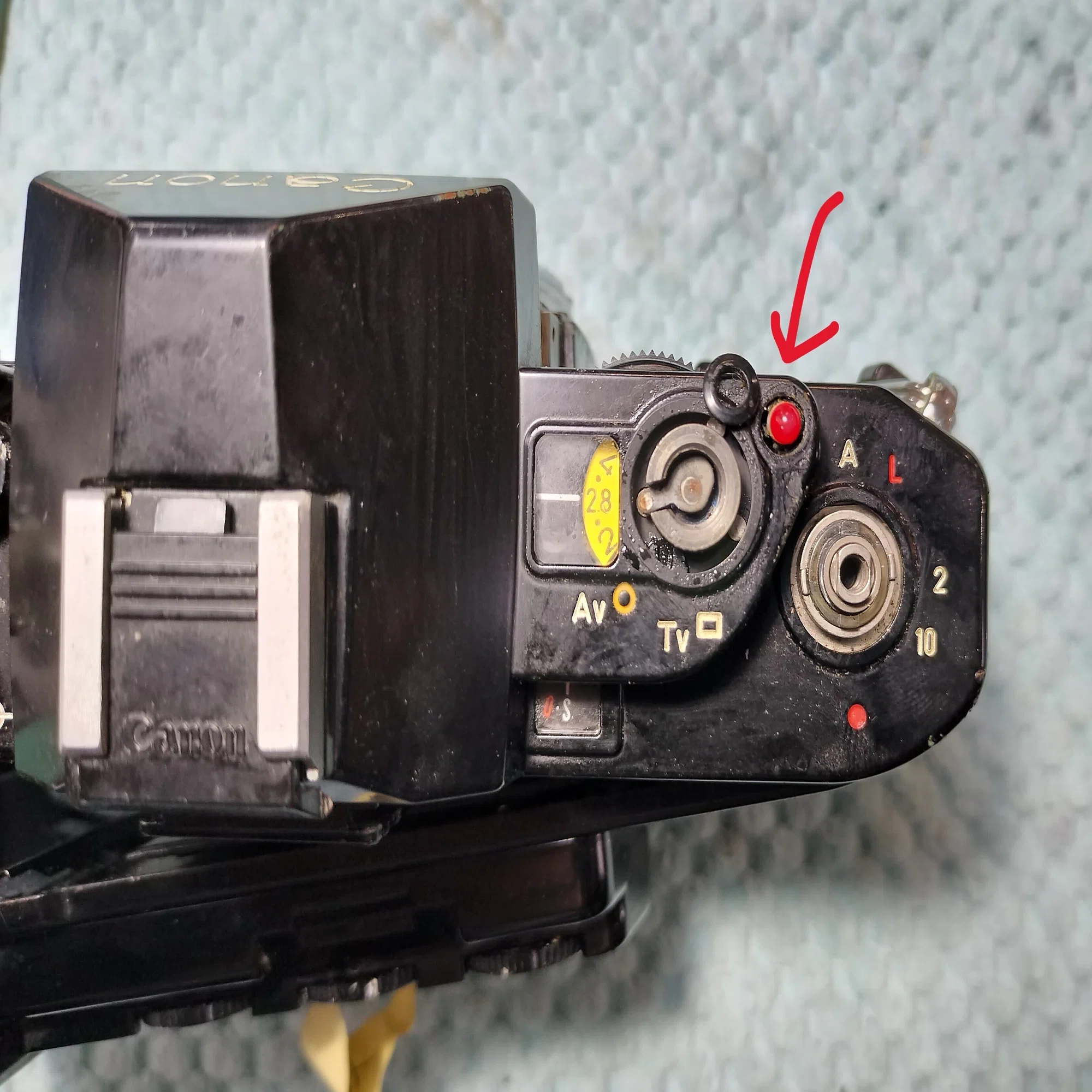 Canon A-1の分解｜フィルムカメラ修理のアクアカメラ