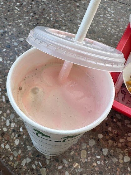 裏メニュー】IN-N-OUT BURGERでカスタマイズを楽しむ|紅星ざくろ 裏メニュー】IN-N-OUT BURGERでカスタマイズを楽しむ|紅星ざくろ