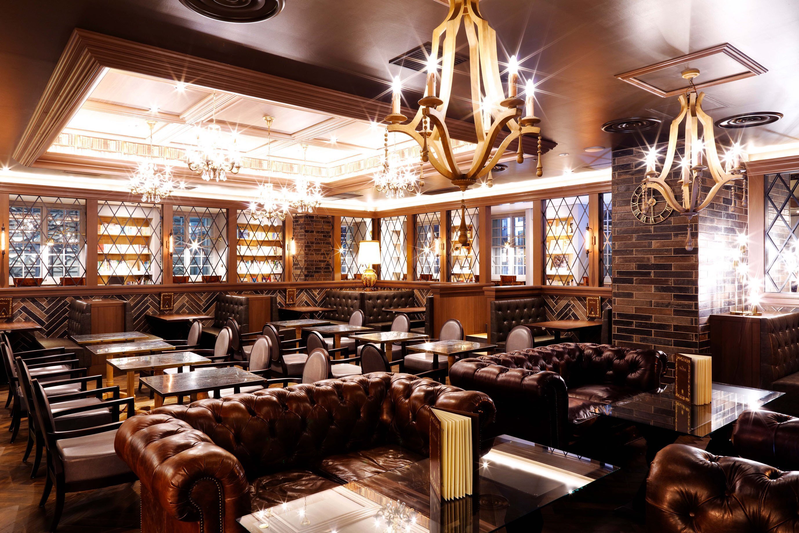 ここはすごい！ ブックカフェ＆バーの愉悦 ｜NPO法人 文学旅行